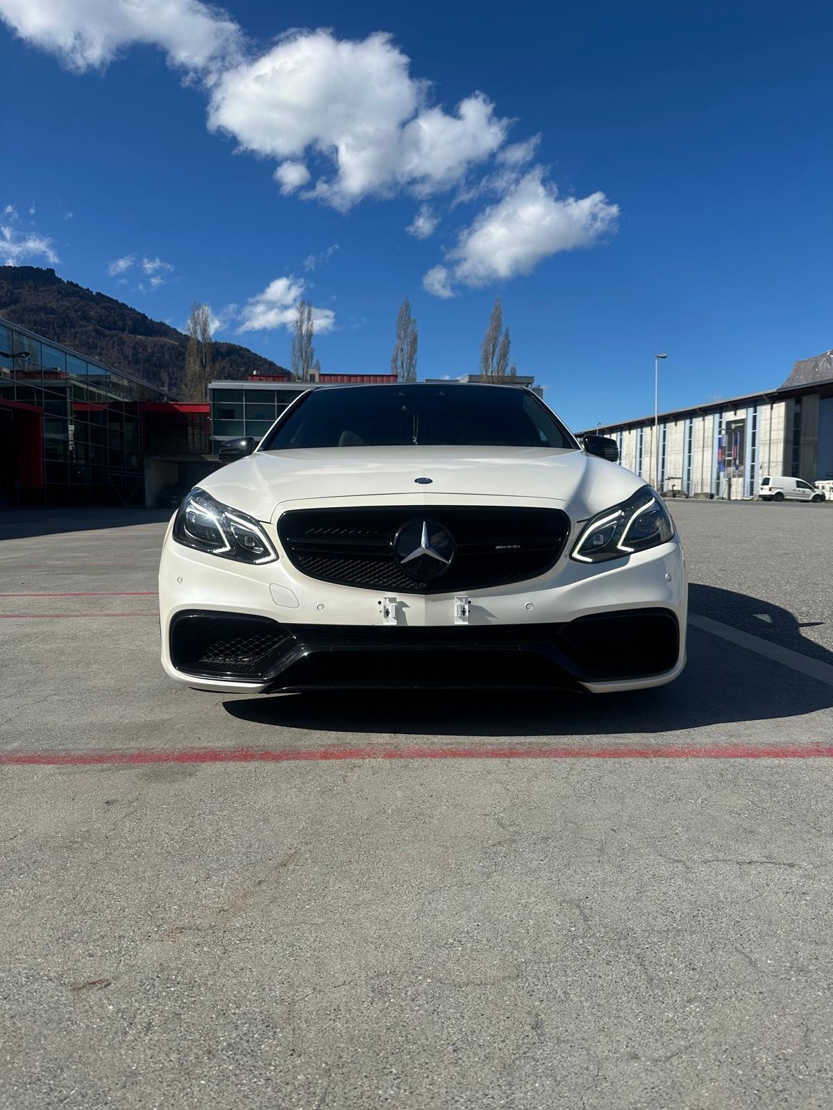 MERCEDES-BENZ E 63 AMG S 4Matic Speedshift-image-5