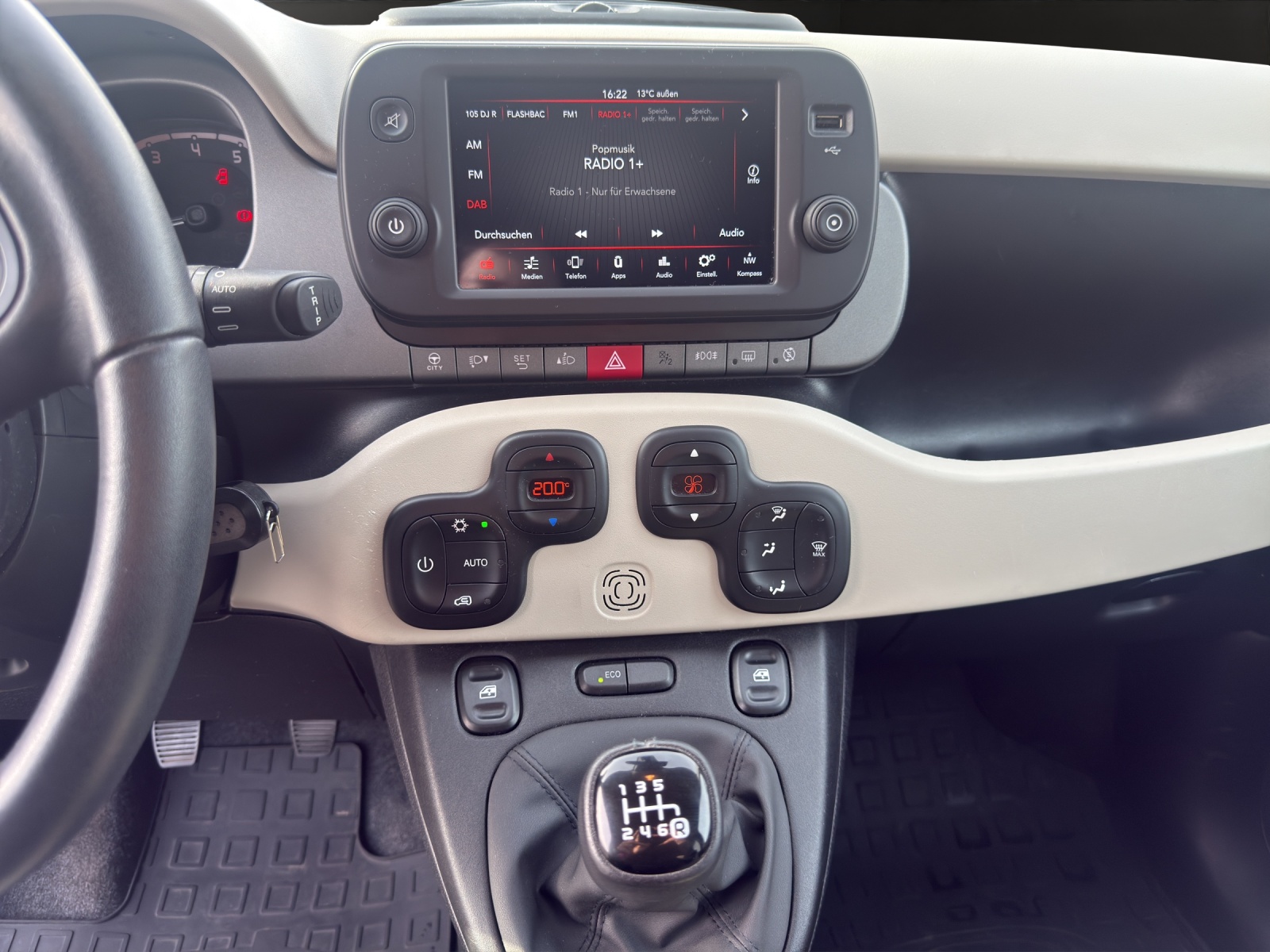 FIAT Panda 0.9 T TwinAir 4x40 S/S-image-12
