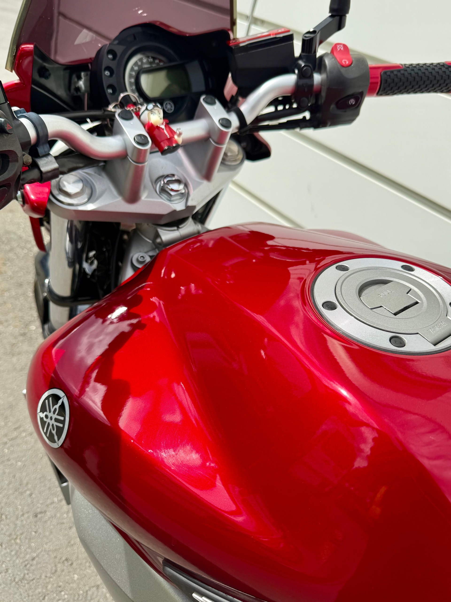 YAMAHA FZ6-image-1