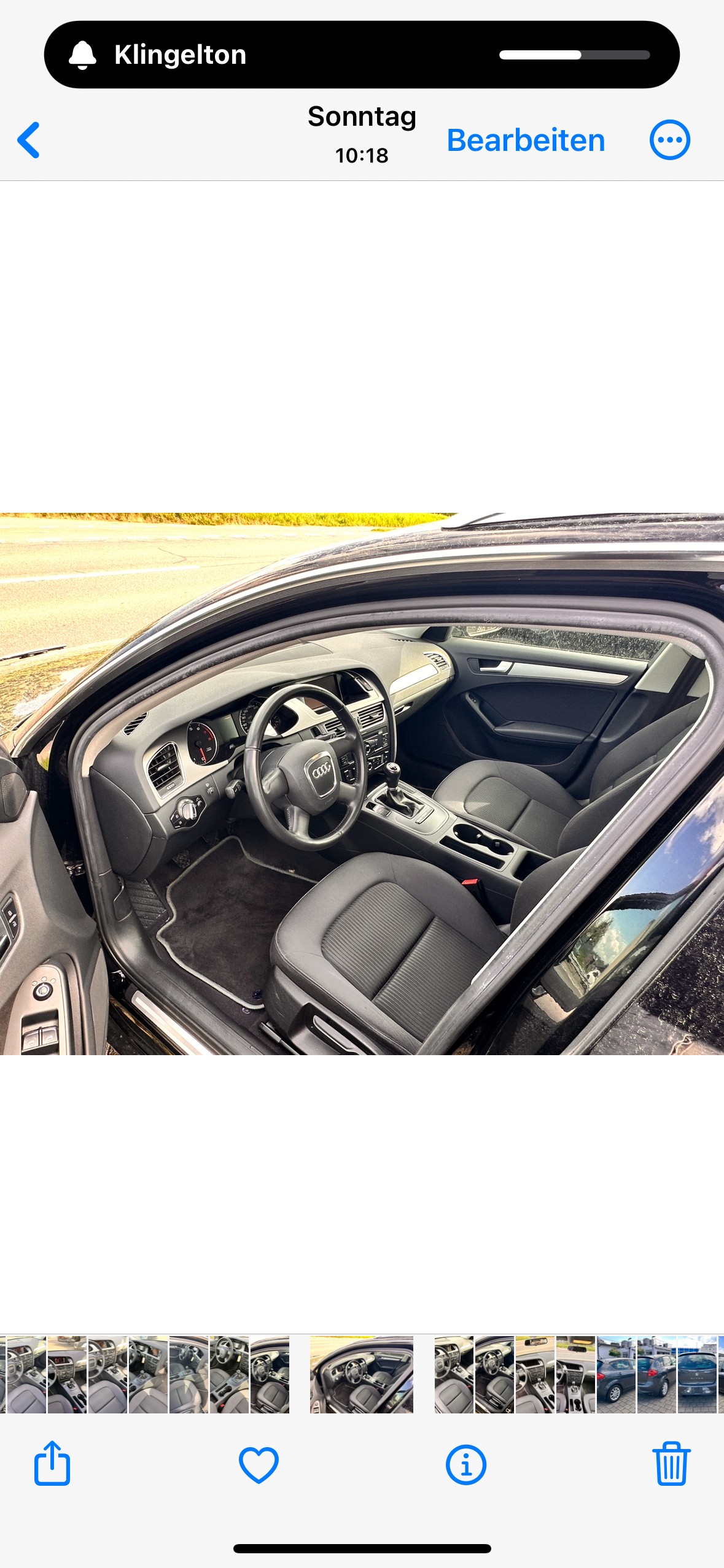 AUDI A4-showroom-element-2