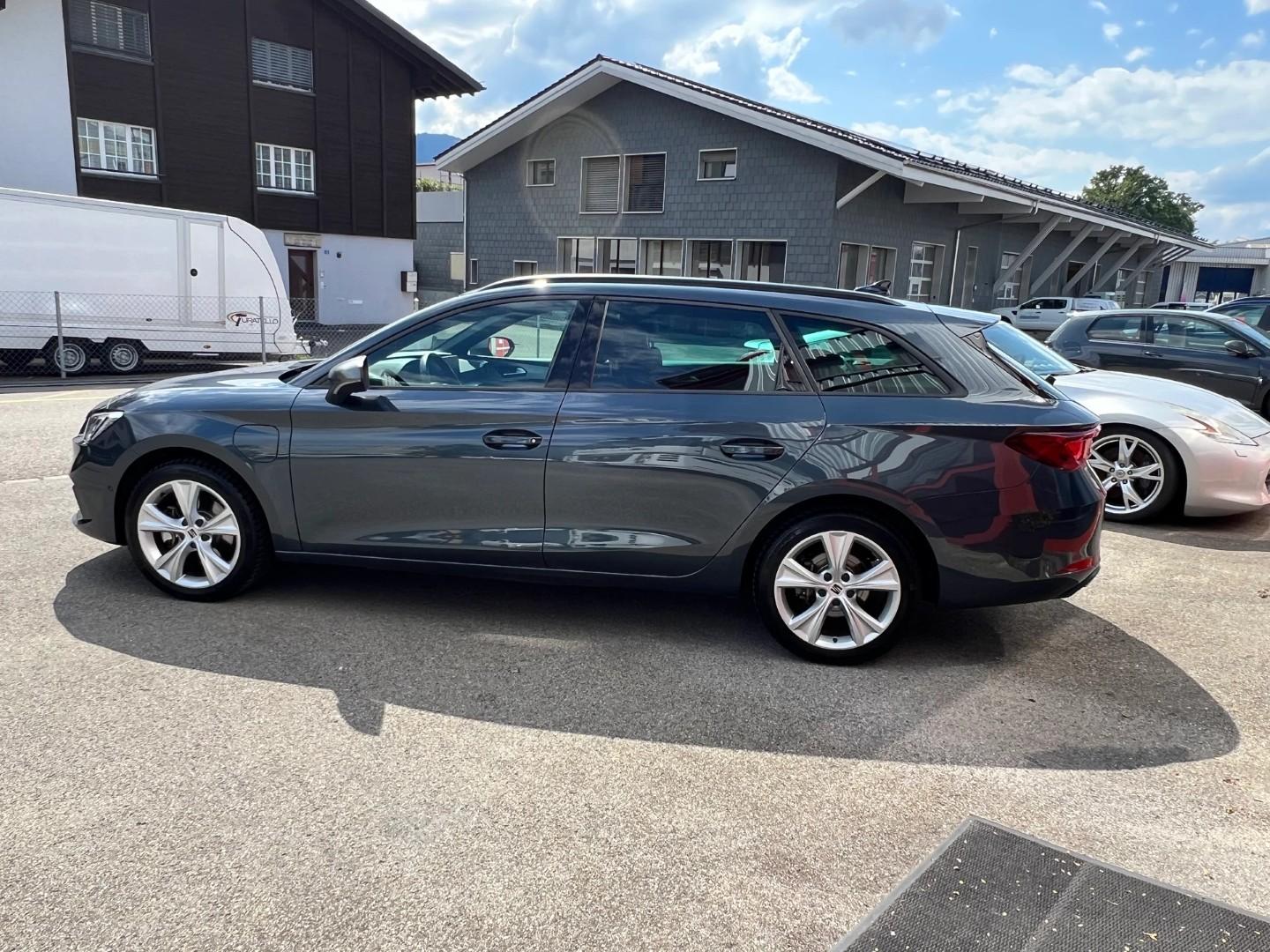SEAT Leon ST 1.4 eHybrid Move FR DSG-showroom-element-2