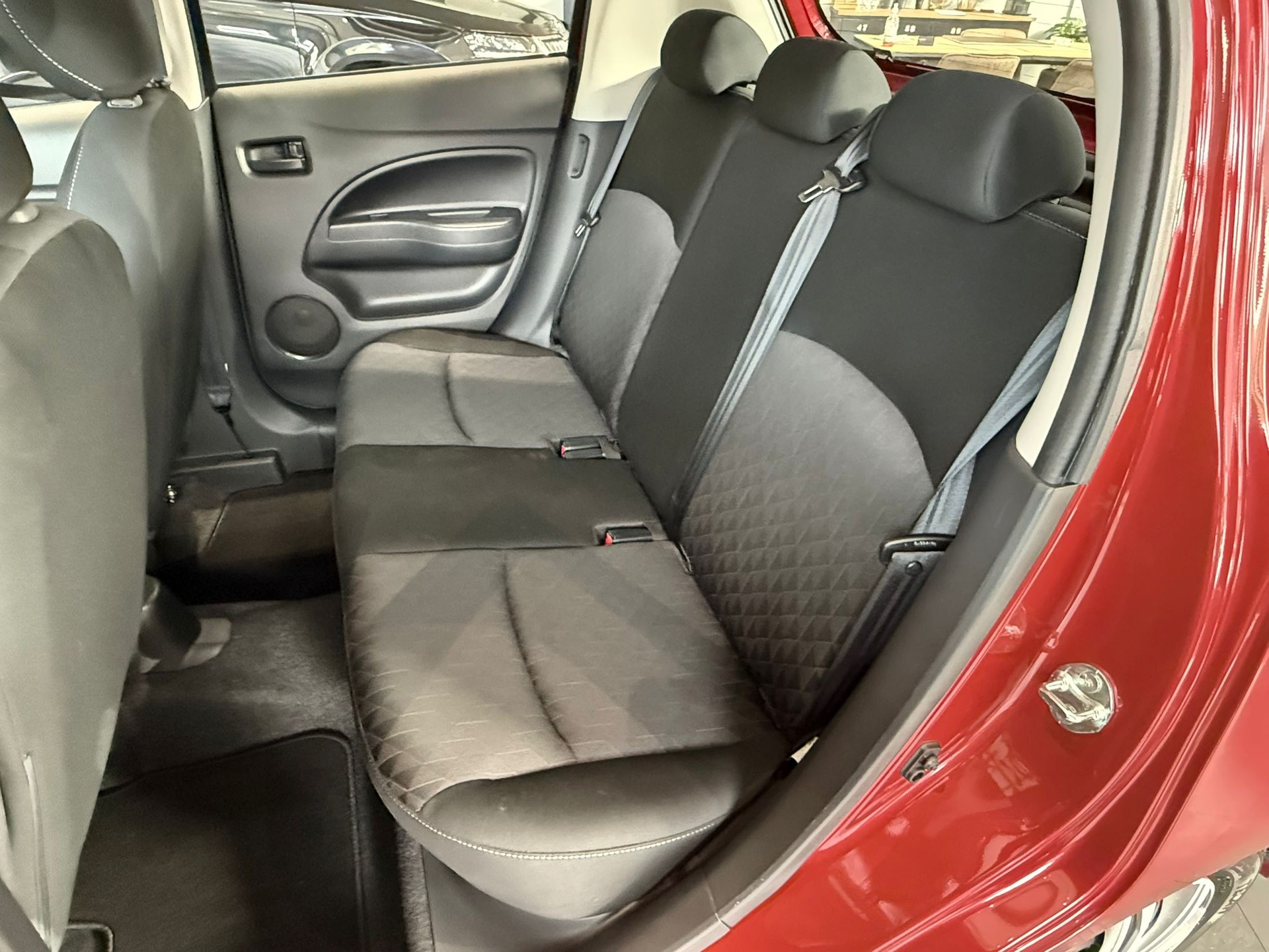 MITSUBISHI Space Star 1.2 Pure CVT-image-9