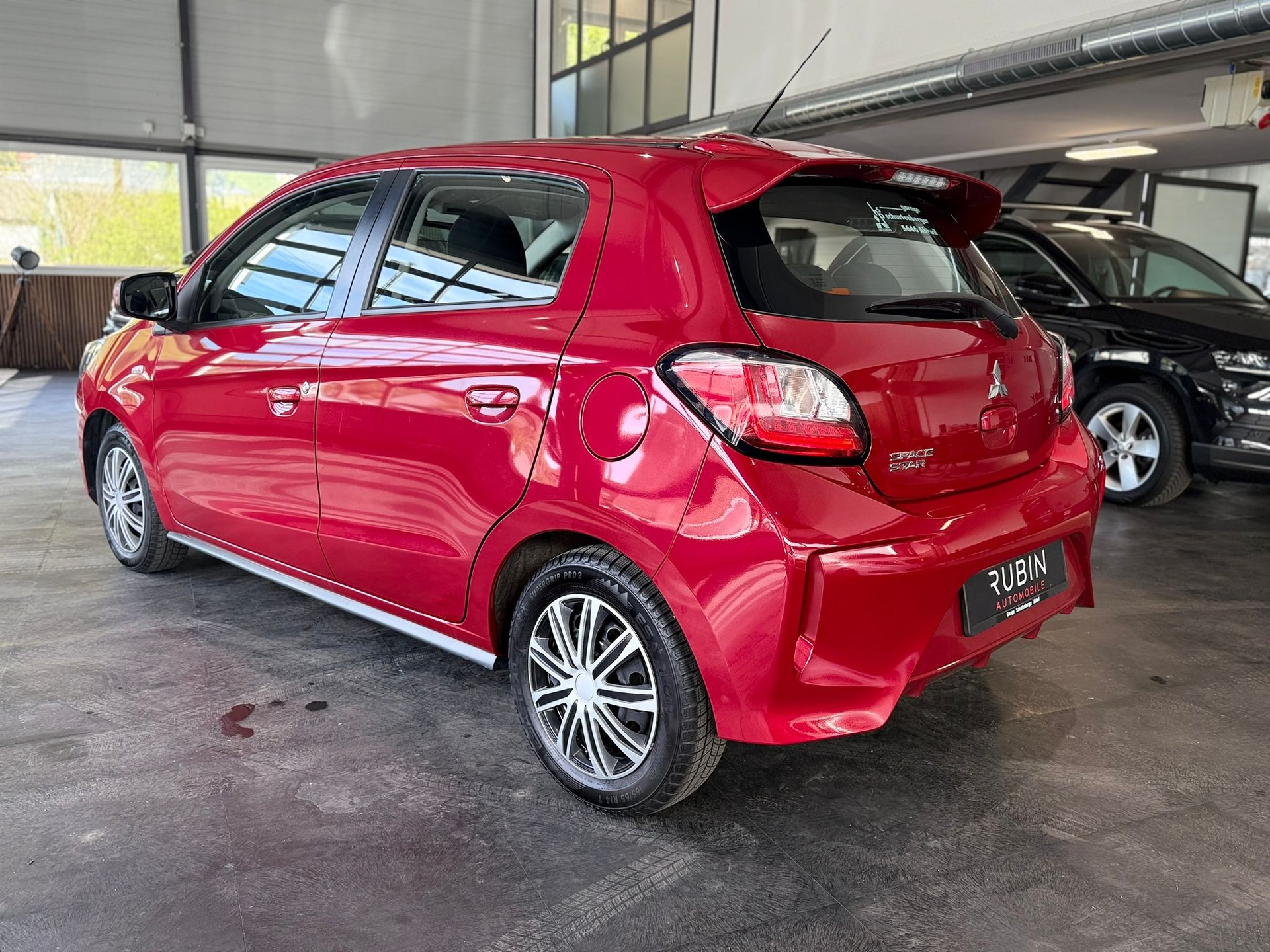 MITSUBISHI Space Star 1.2 Pure CVT-showroom-element-2