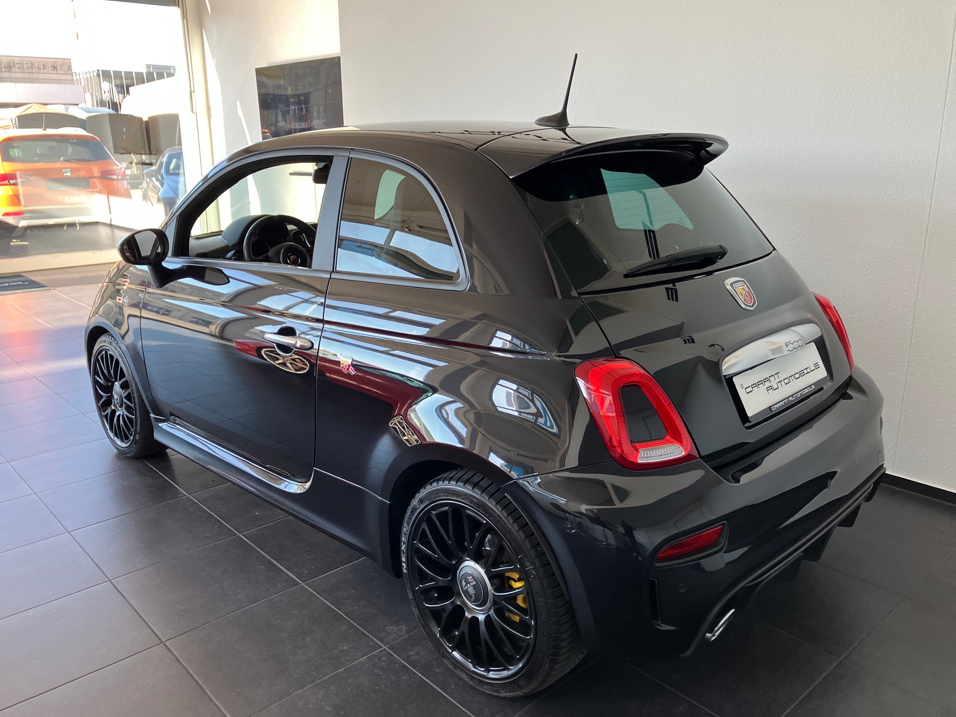 FIAT 595 1.4 16V Turbo Abarth Turismo Dualogic-image-7