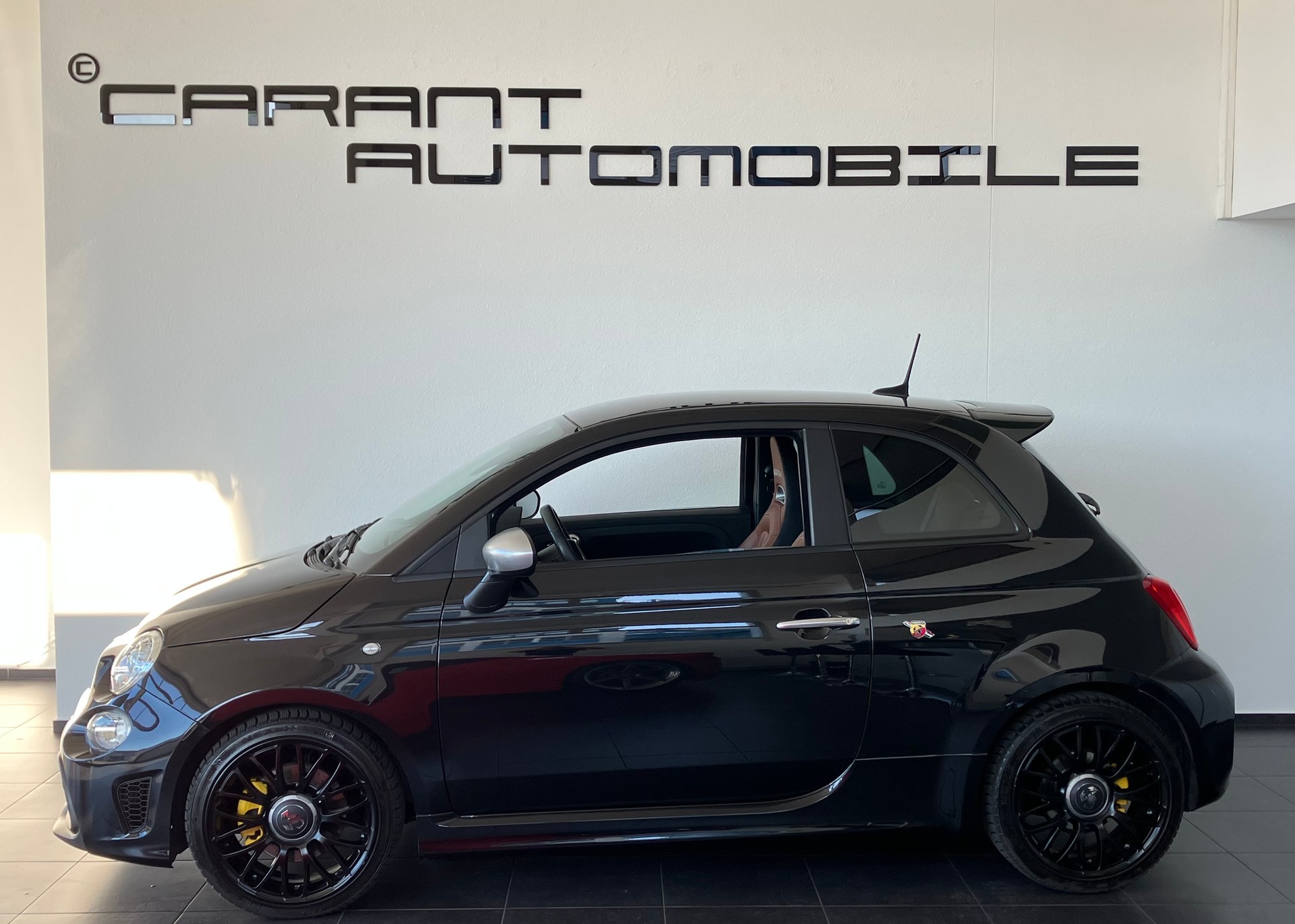FIAT 595 1.4 16V Turbo Abarth Turismo Dualogic-image-5