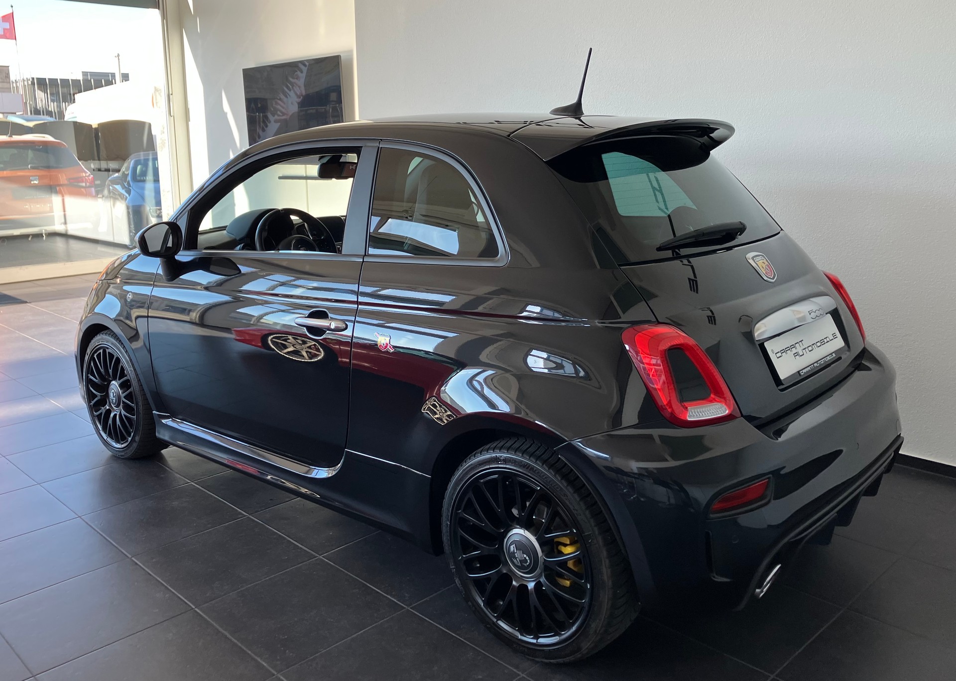 FIAT 595 1.4 16V Turbo Abarth Turismo Dualogic-image-6