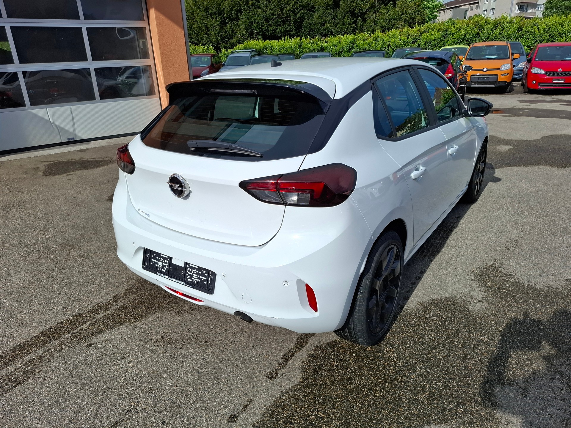 OPEL Corsa 1.2 TP Edition-image-1