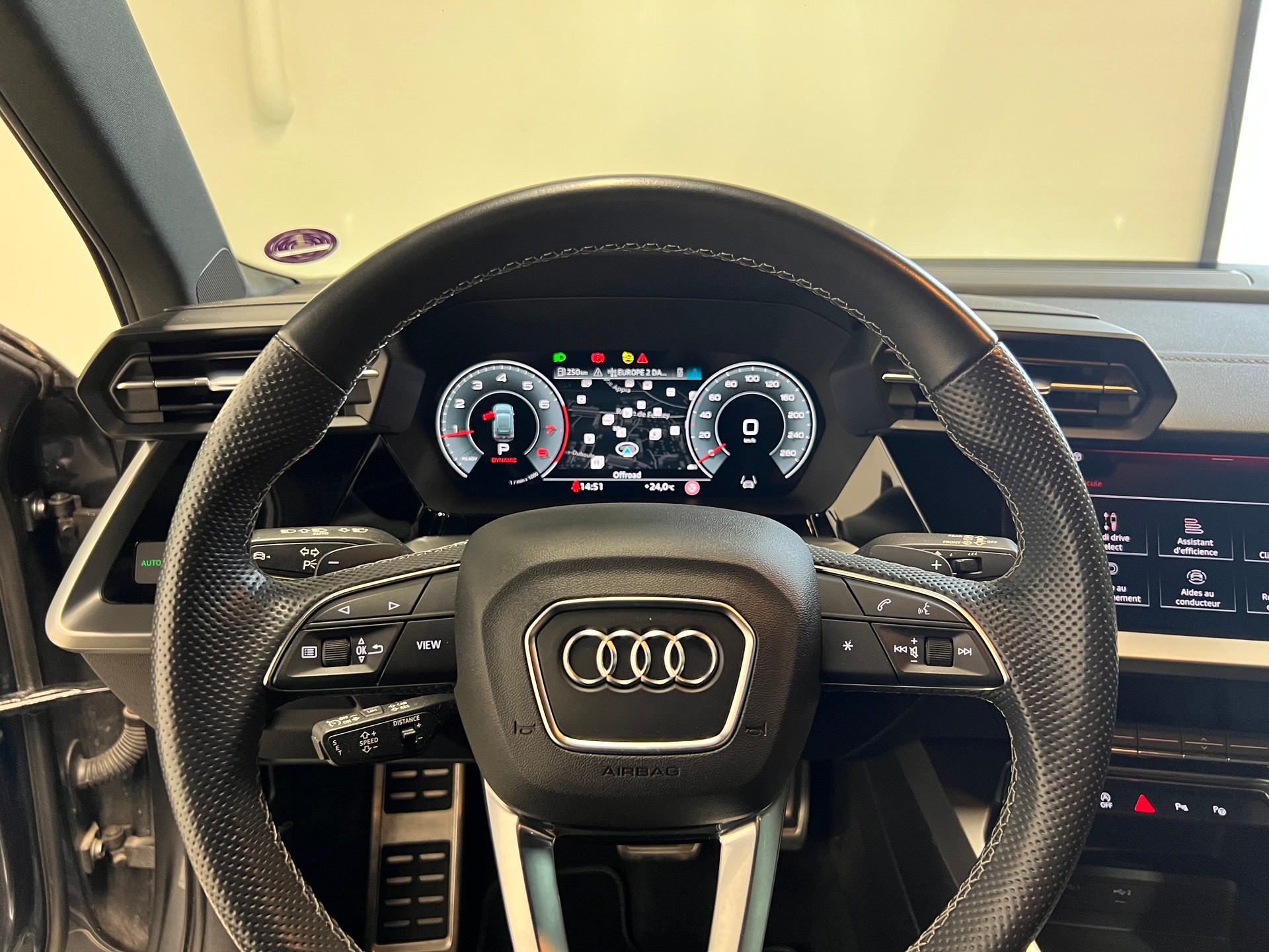 AUDI A3 Sportback 2.0 40 TFSI S Line quattro S-Tronic-showroom-element-3