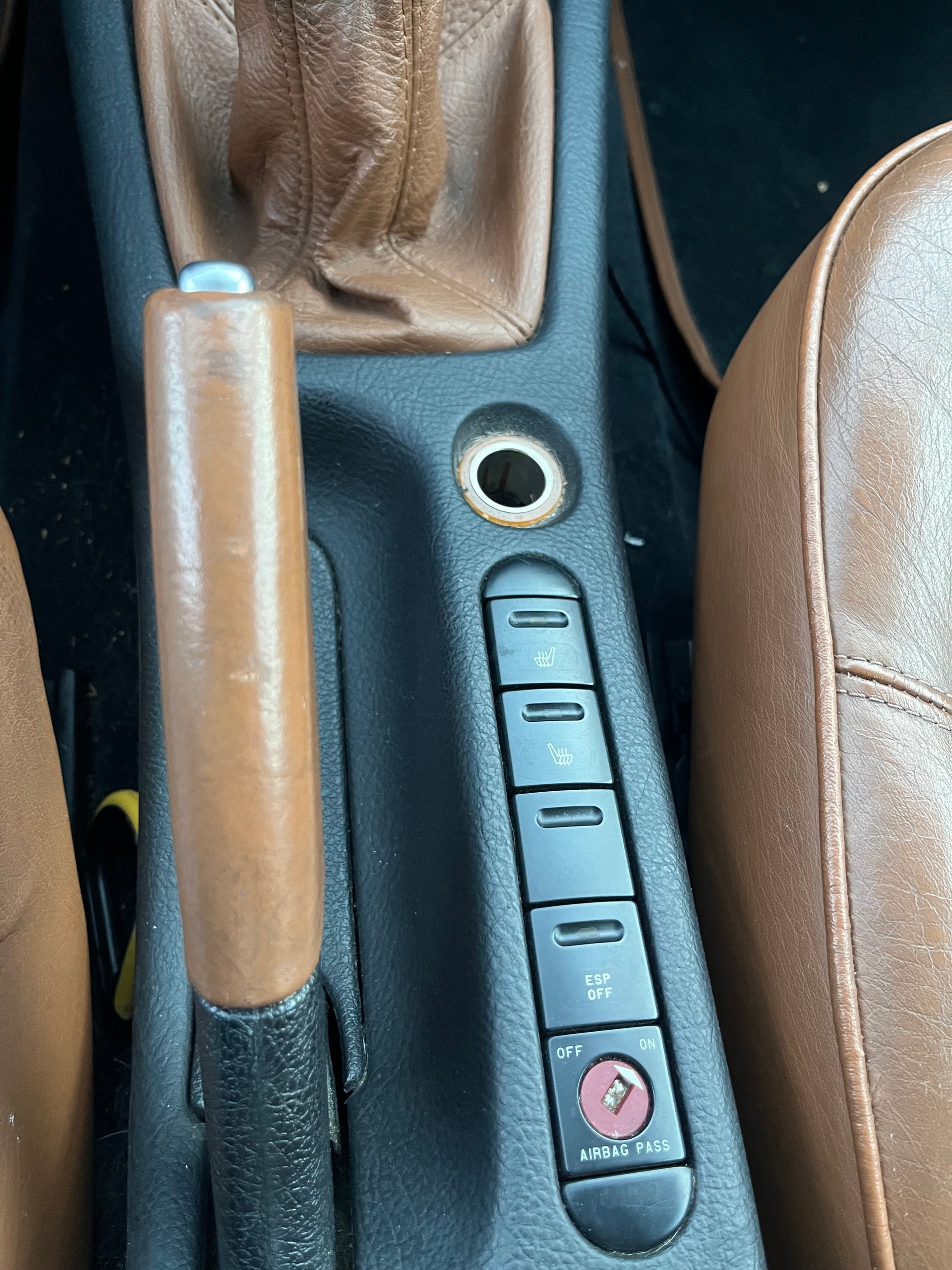 PEUGEOT 406 Coupé 3.0 V6 Pack settant'anni-image-9