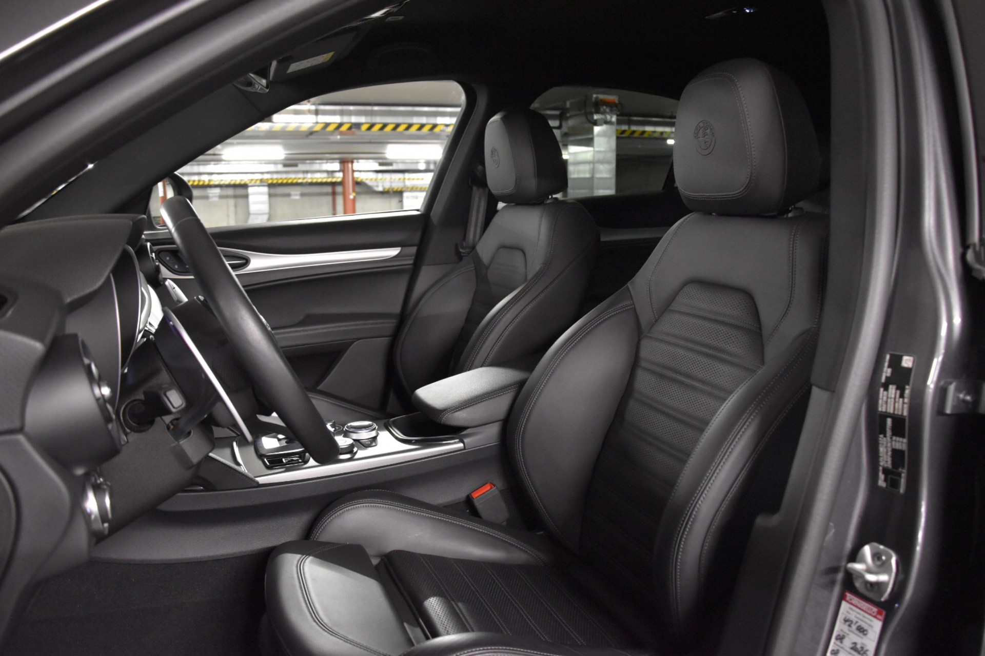 ALFA ROMEO Stelvio 2.0 Veloce Q4 AT8-image-28
