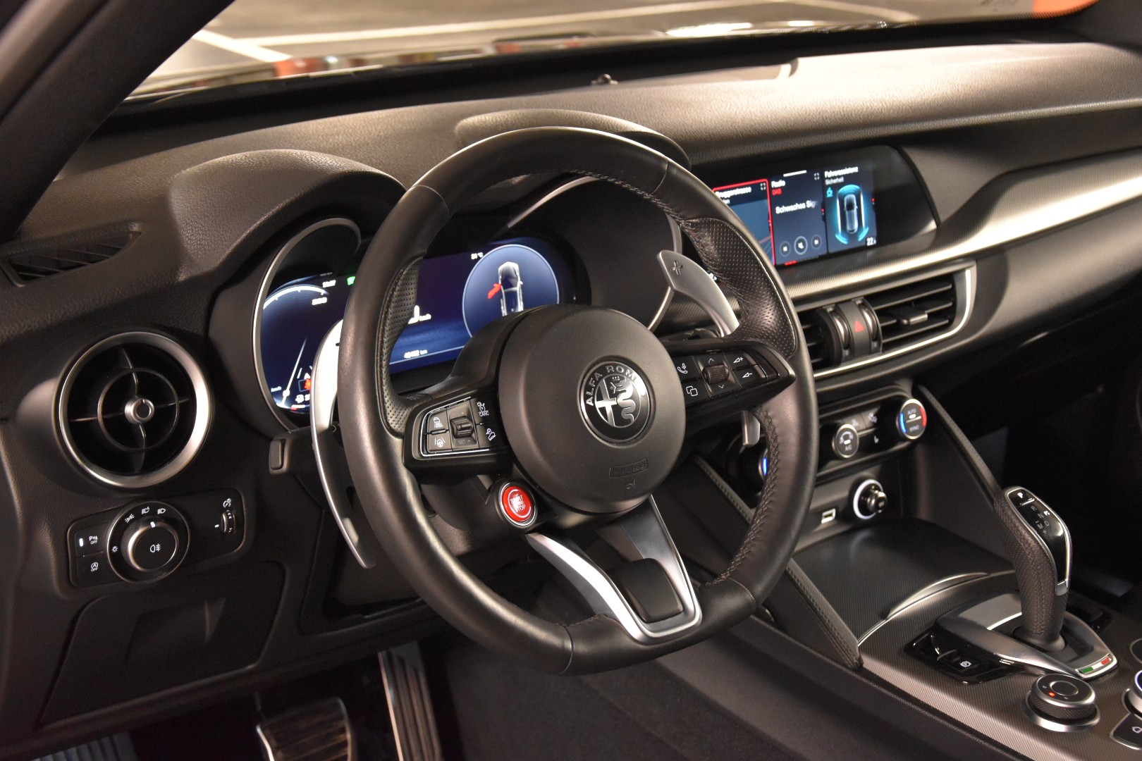 ALFA ROMEO Stelvio 2.0 Veloce Q4 AT8-image-25