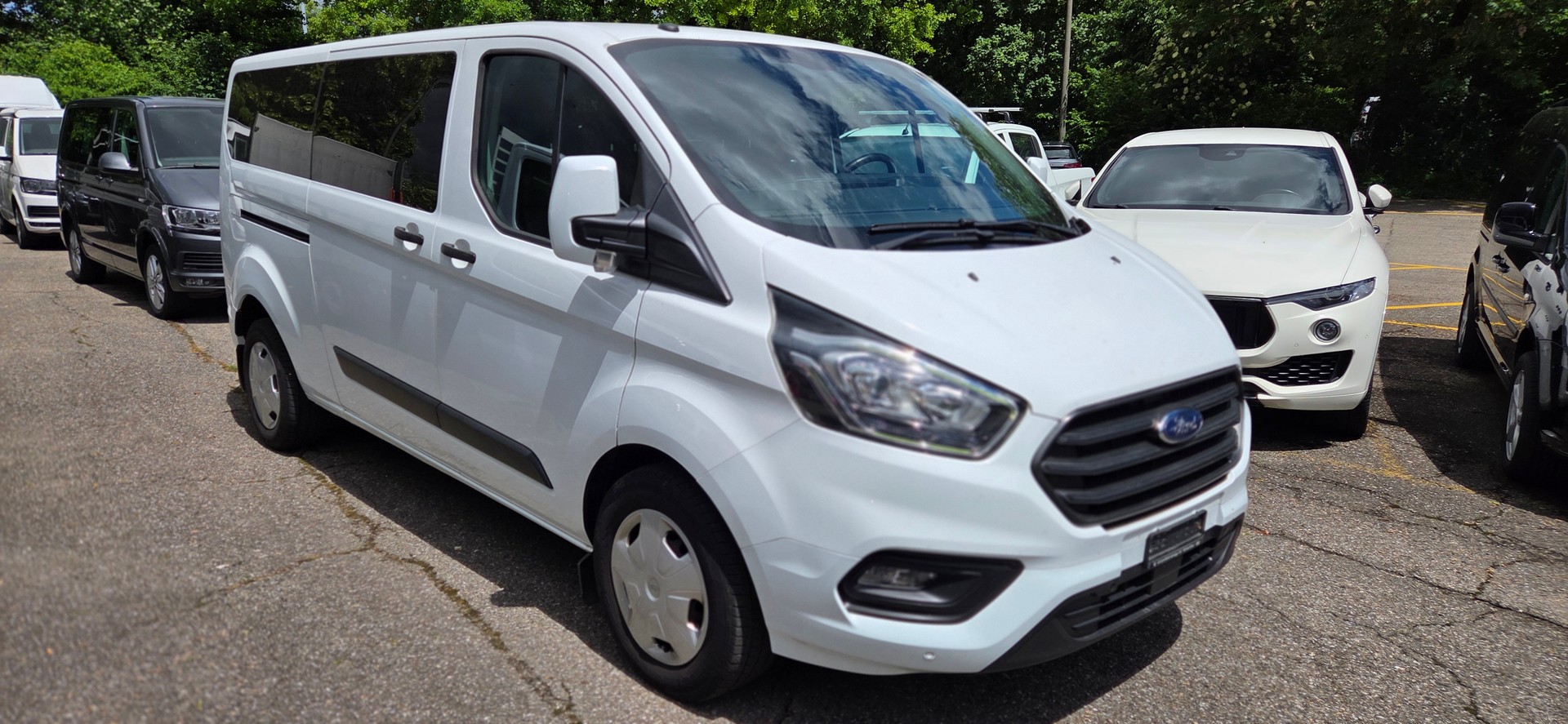 FORD Transit Custom 320 L2H1 Ambiente-image-4
