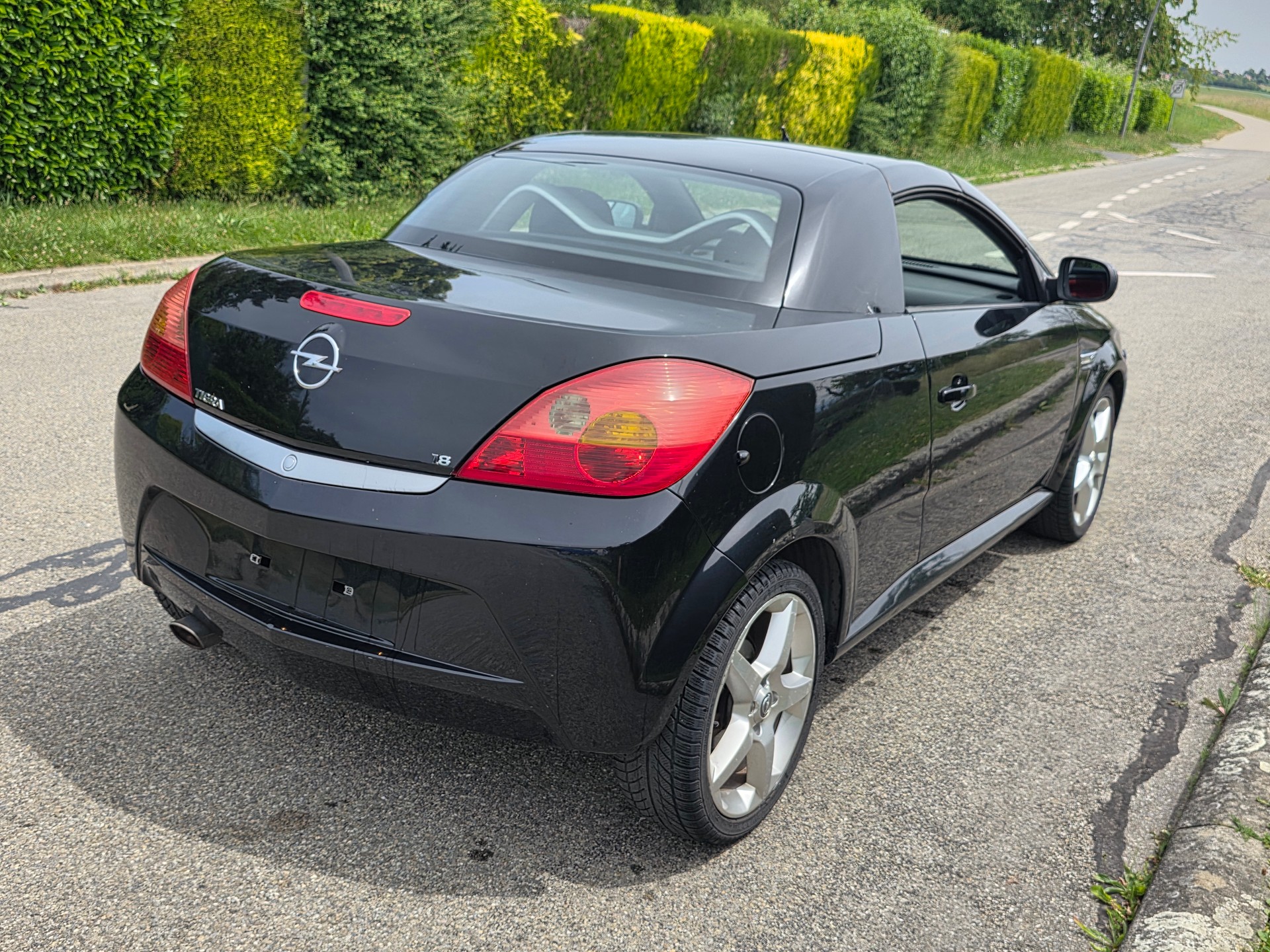 OPEL Tigra 1.8 Sport-image-3