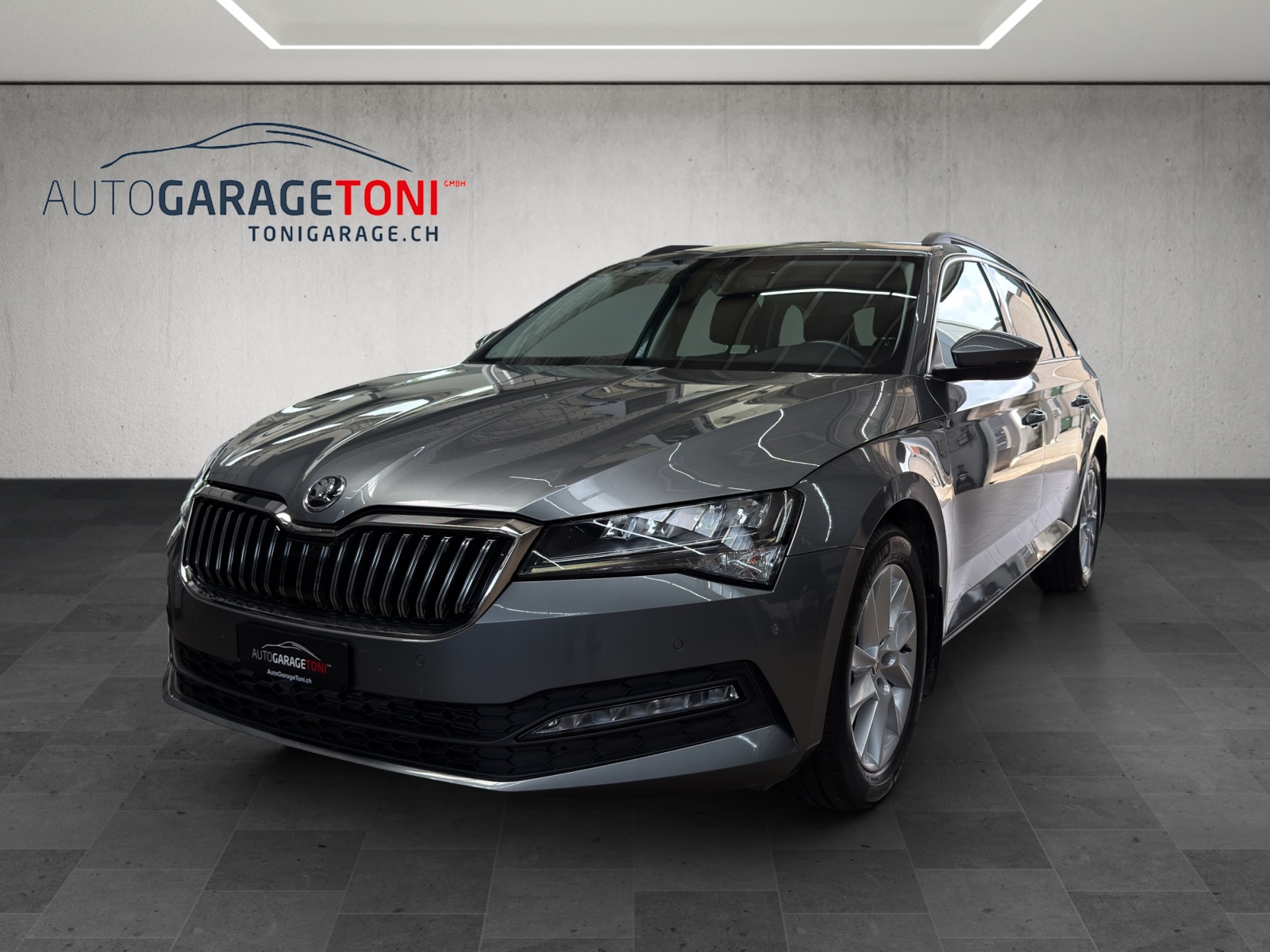 SKODA Superb Combi 1.5 TSI Ambition DSG *Werksgarantie bis 07.2028*