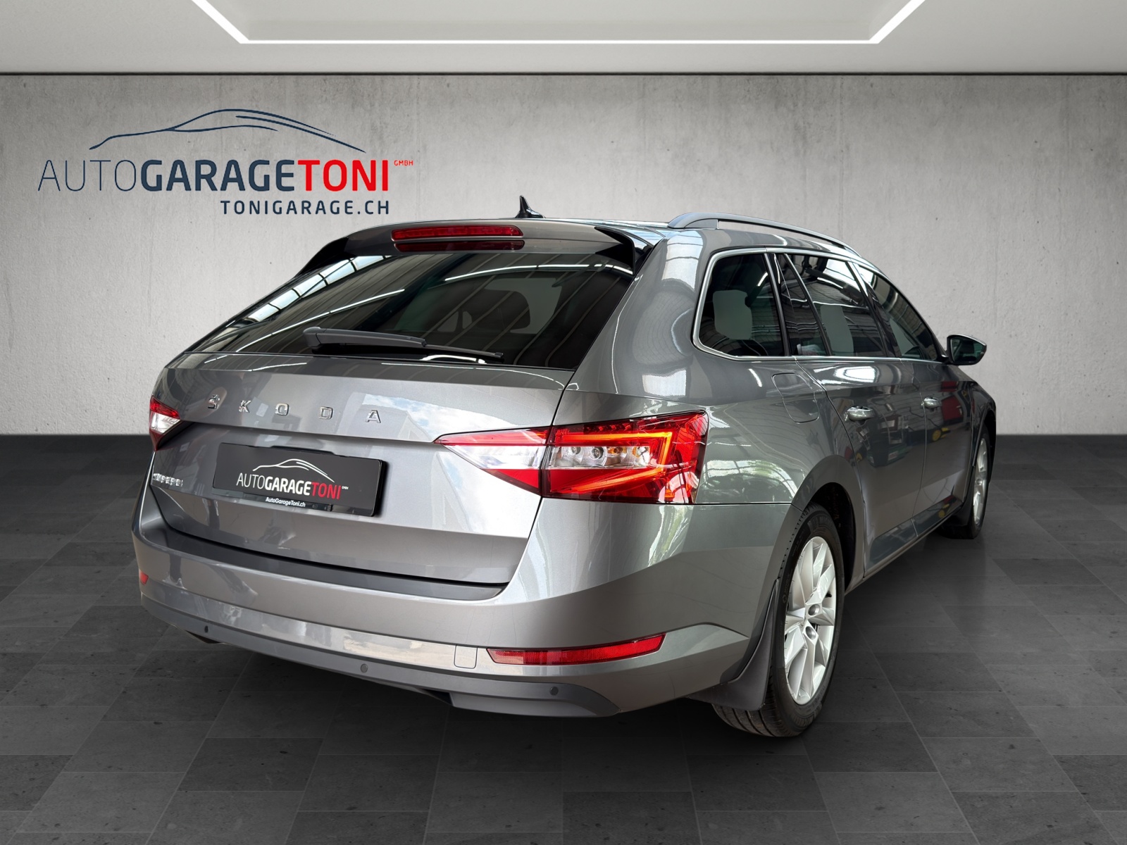 SKODA Superb Combi 1.5 TSI Ambition DSG *Werksgarantie bis 07.2028*-image-5