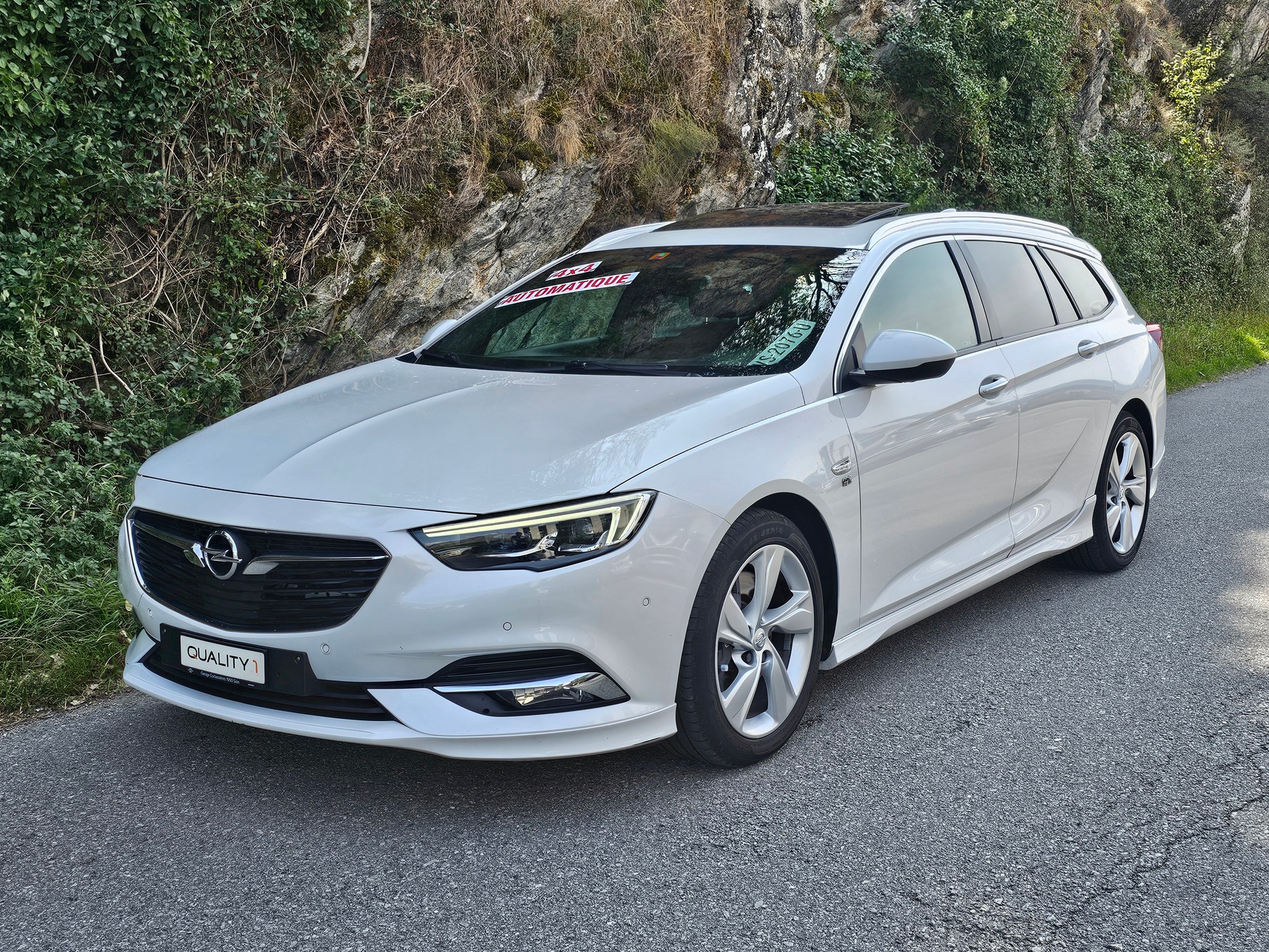 OPEL Insignia 2.0 T Sports Tourer Excellence 4WD Automat.