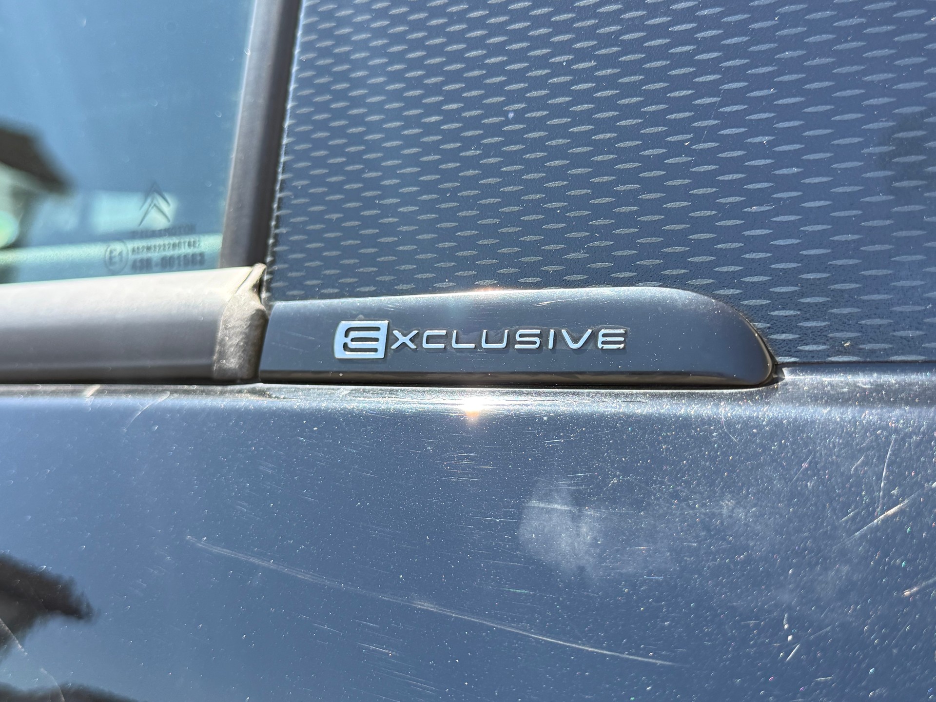 CITROEN C3 Picasso 1.6 HDi Exclusive EGS6-image-4
