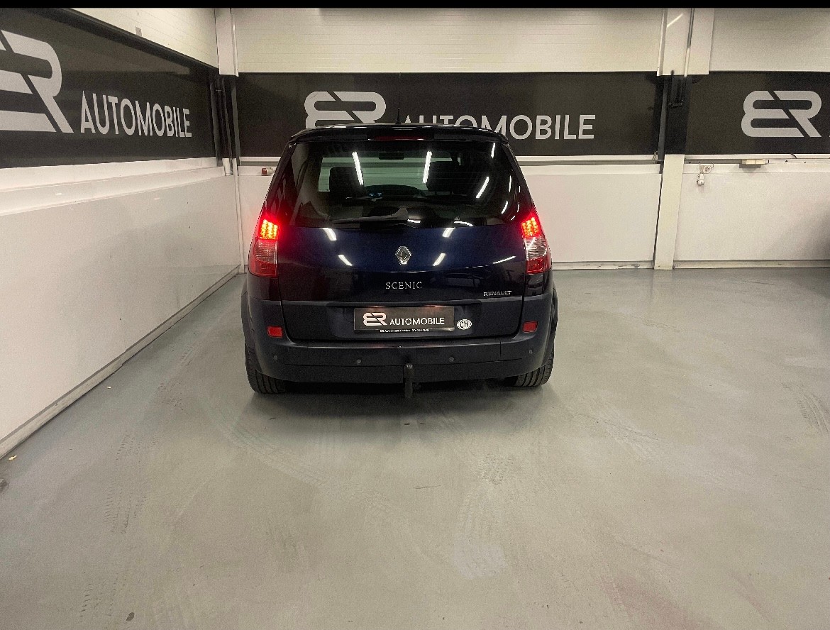 RENAULT Scénic 2.0 16V Dynamique-image-5