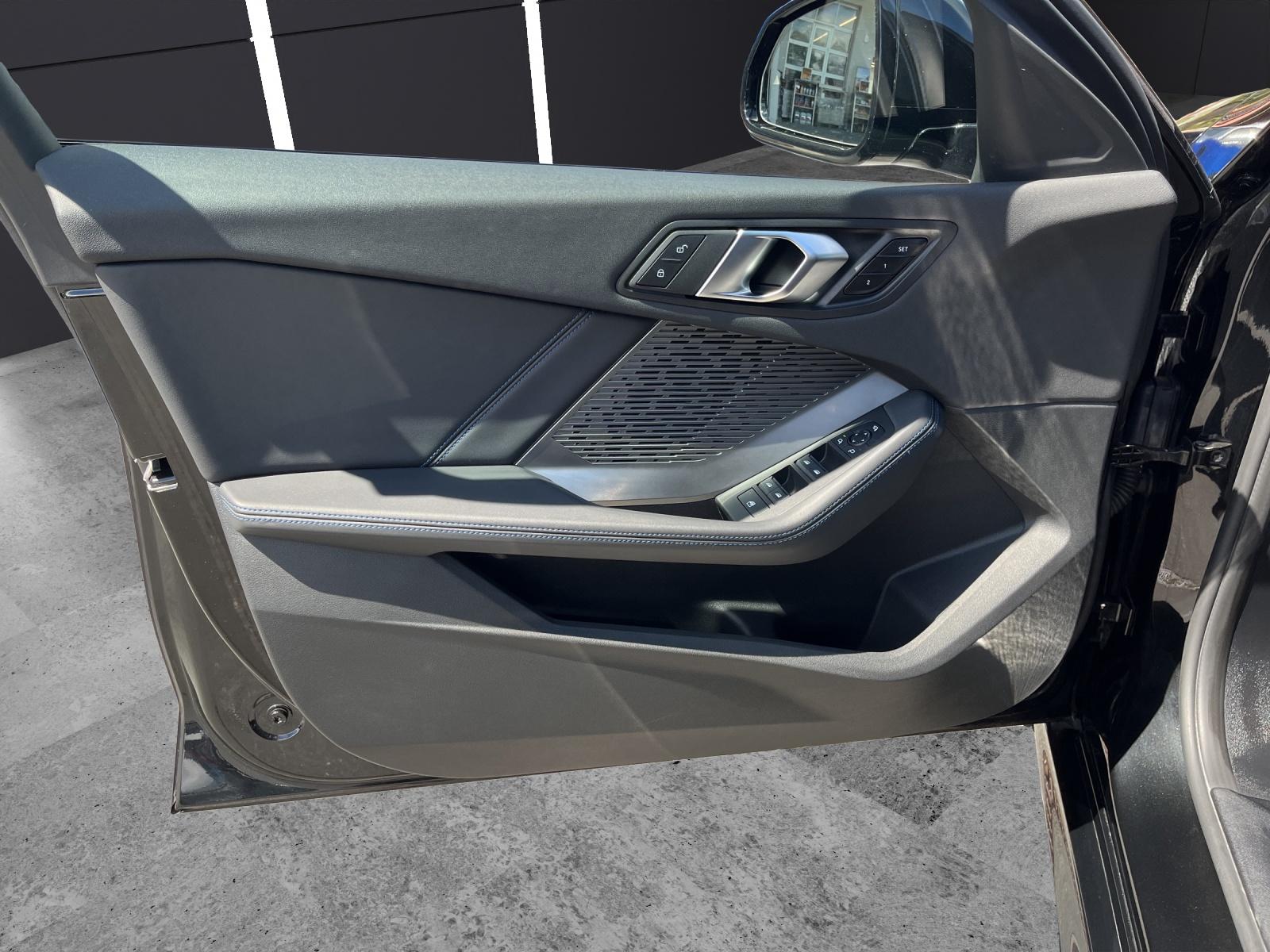 BMW 123 xDrive-image-7