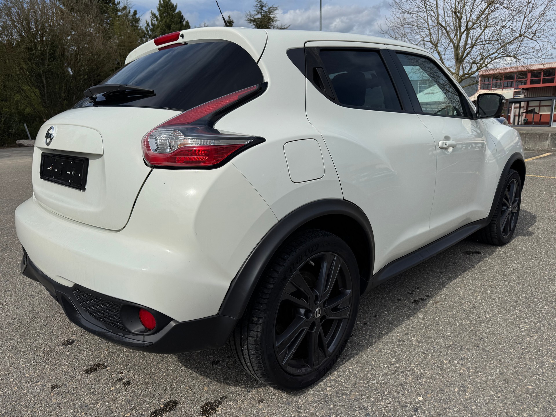 NISSAN Juke 1.6 DIG-T tekna 4x4 Xtronic M-CVT-image-5