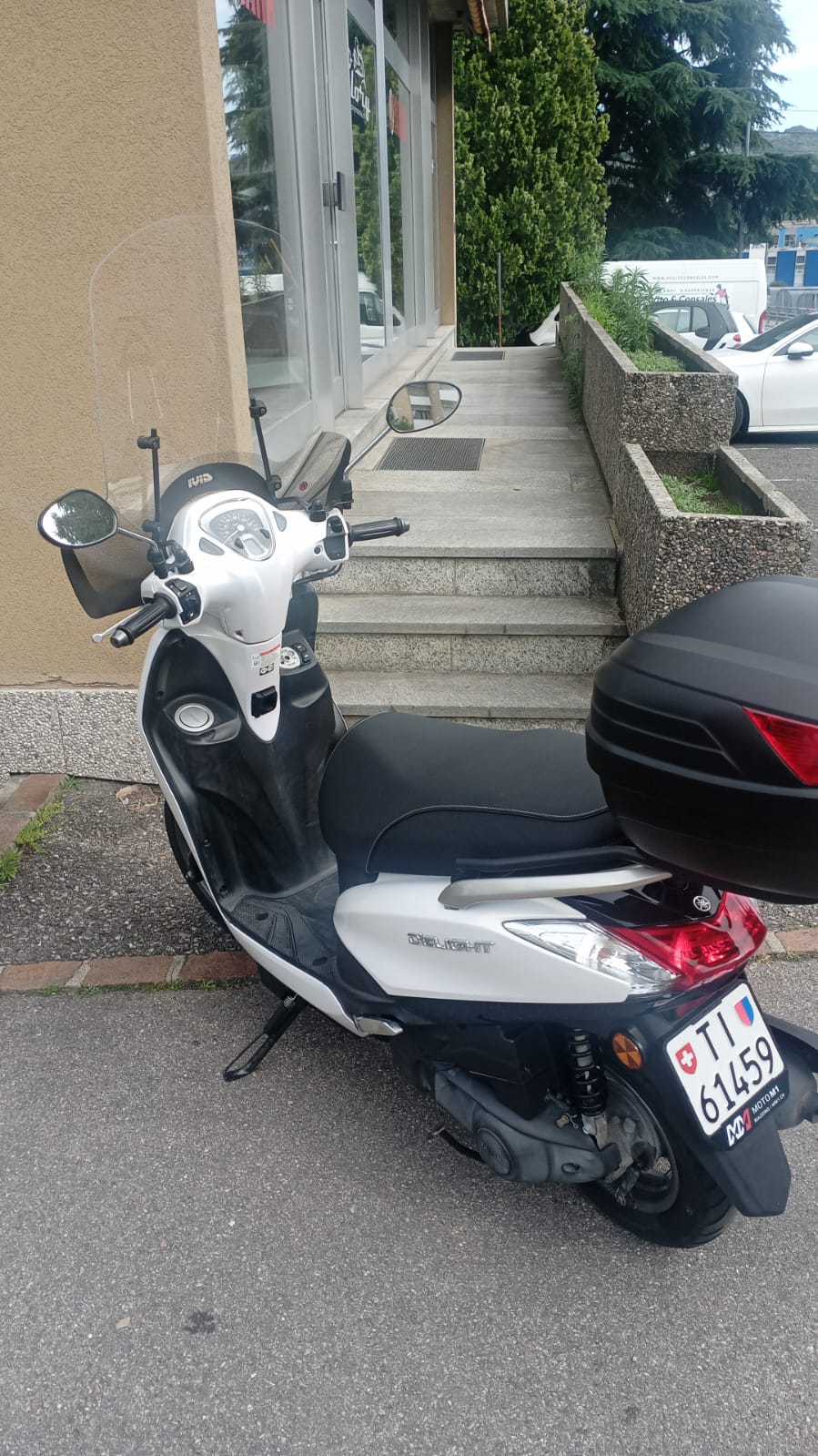 YAMAHA D'elight LTS 125-image-3