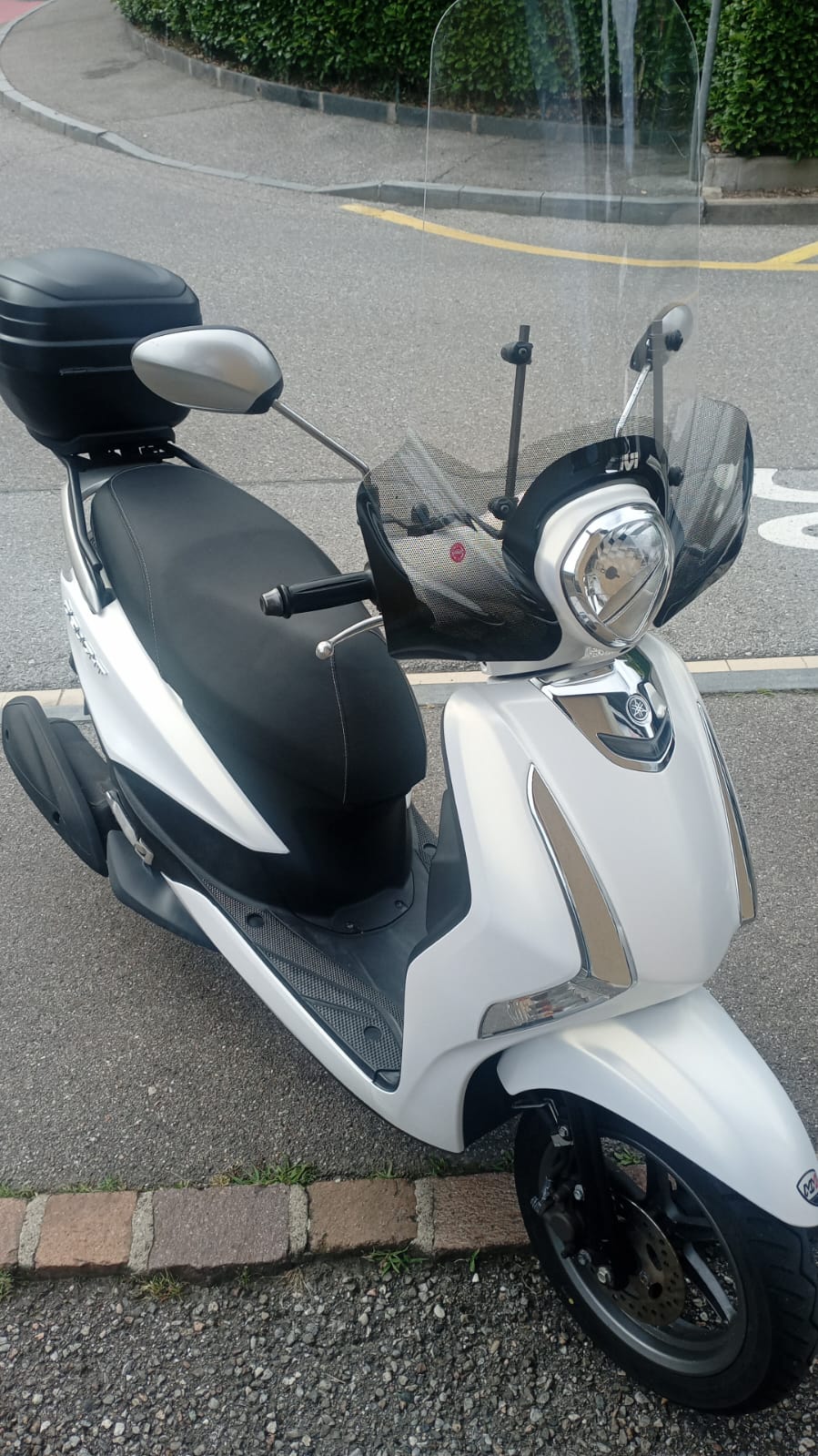 YAMAHA D'elight LTS 125-image-0
