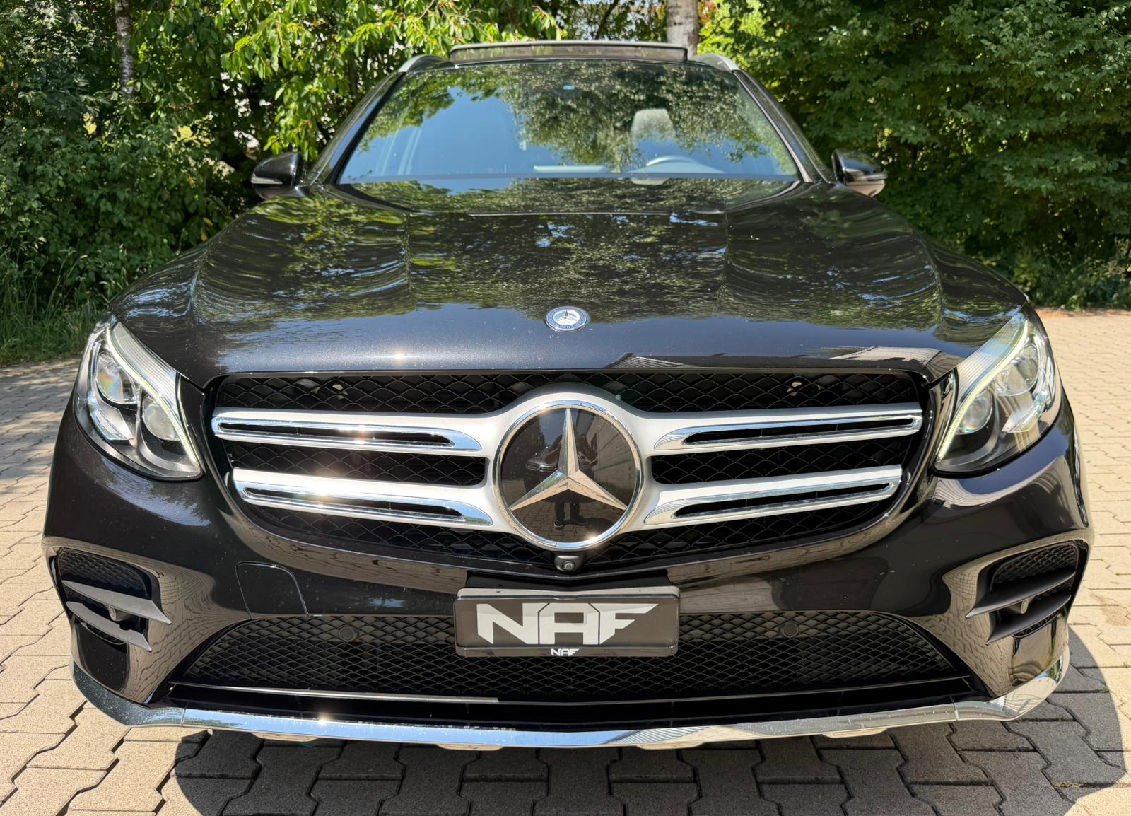 MERCEDES-BENZ GLC 250 d AMG Line 4Matic 9G-Tronic-image-7