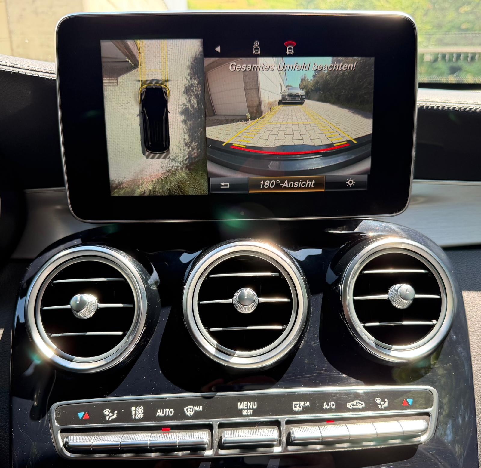 MERCEDES-BENZ GLC 250 d AMG Line 4Matic 9G-Tronic-image-21