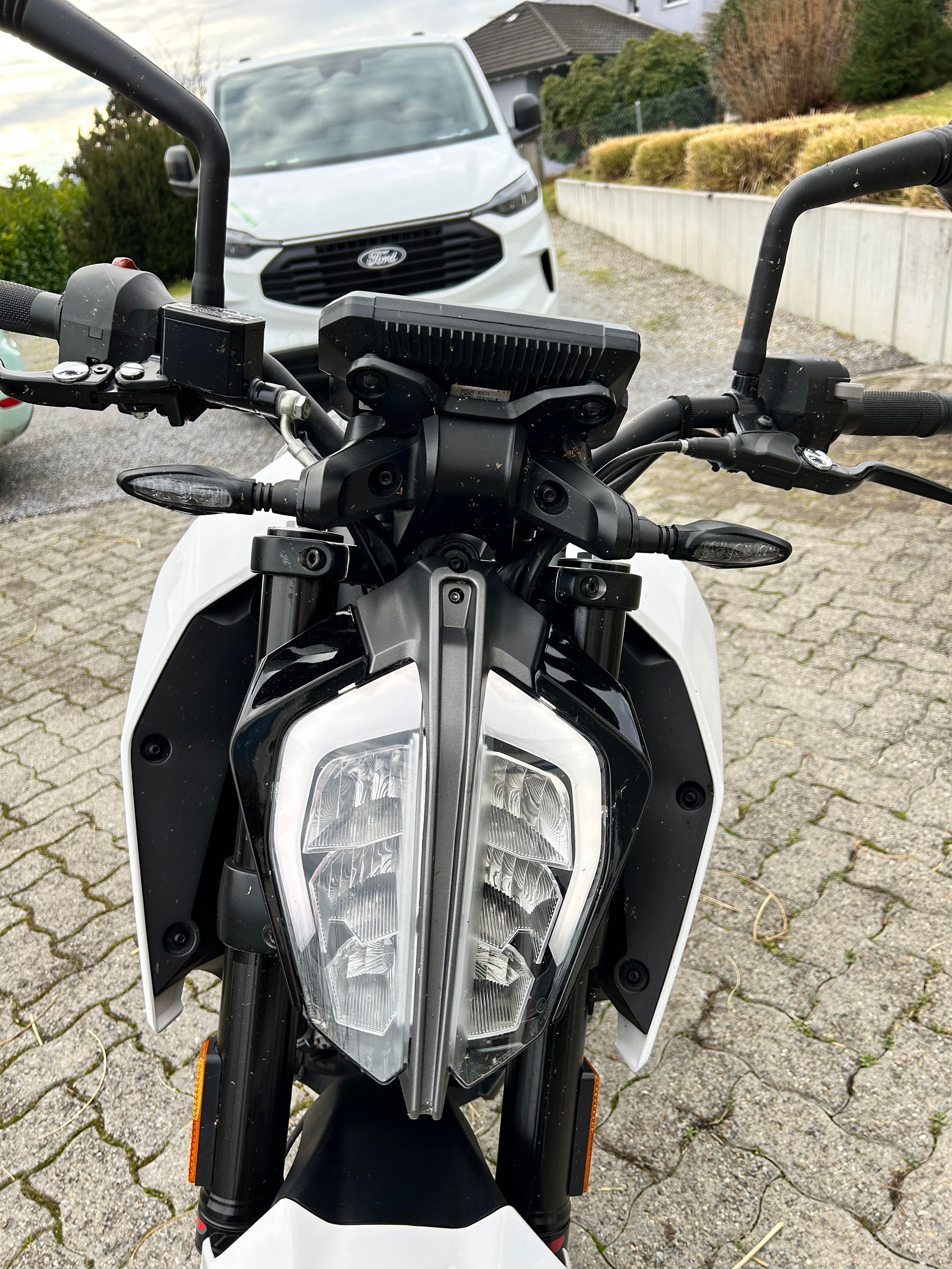 KTM 390 Duke ABS-image-9