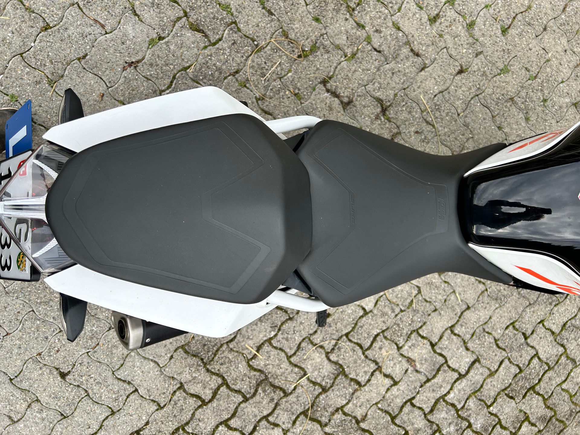KTM 390 Duke ABS-image-7