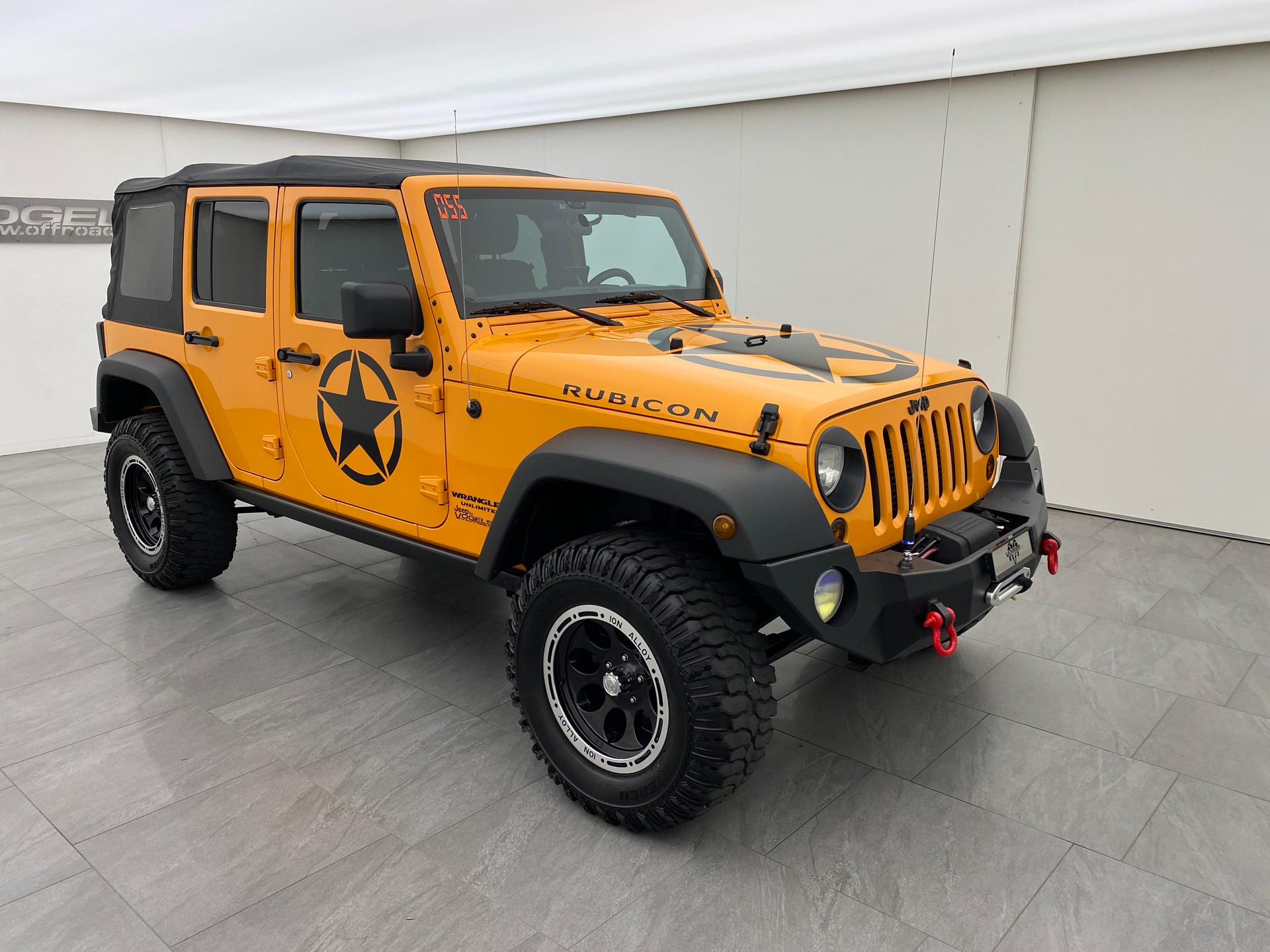 JEEP Wrangler 2.8 CRD Rubicon Unlimited-showroom-element-2