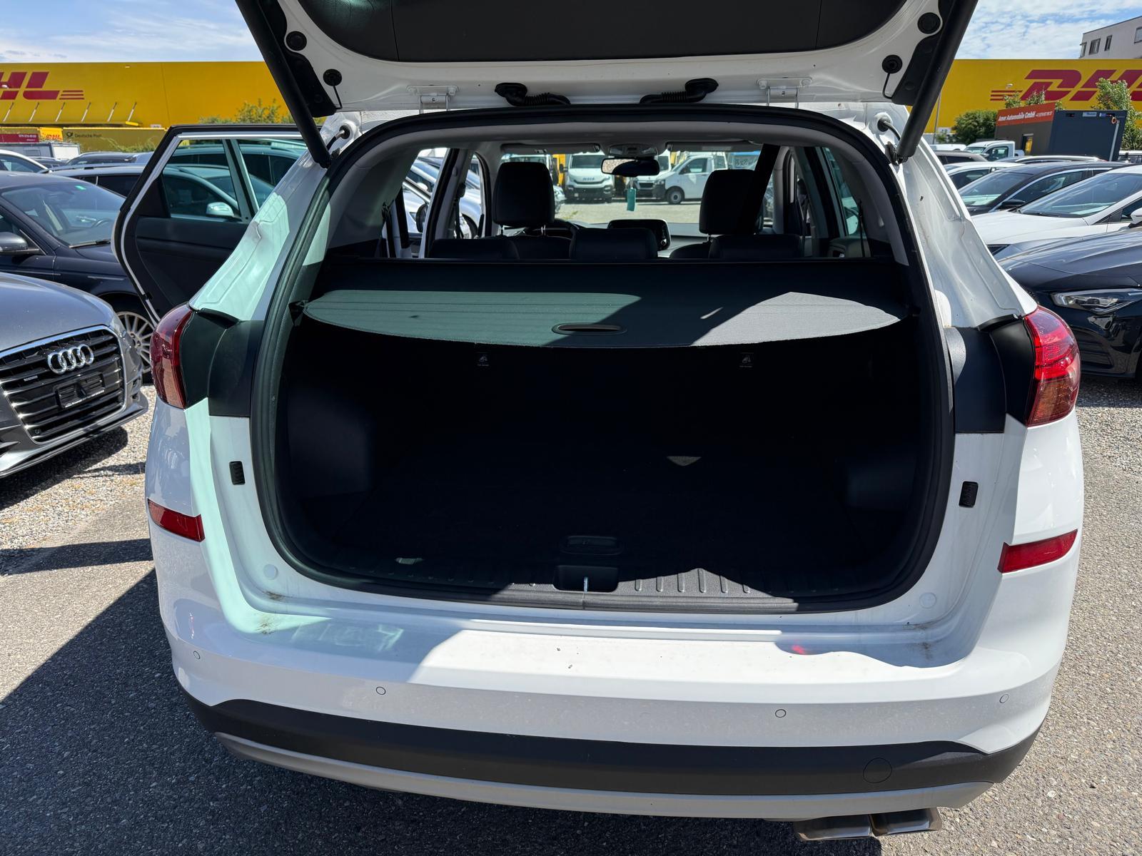HYUNDAI Tucson 1.6 T-GDi Vertex 4WD-image-16