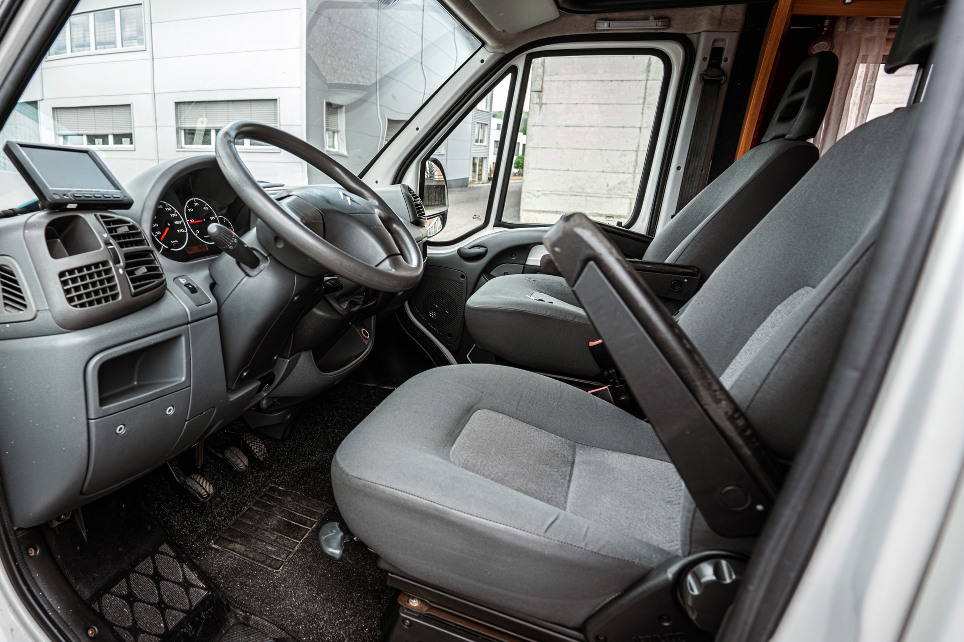 CITROEN Trigano Flash 08 M06 / Ab MFK und Garantie-image-11