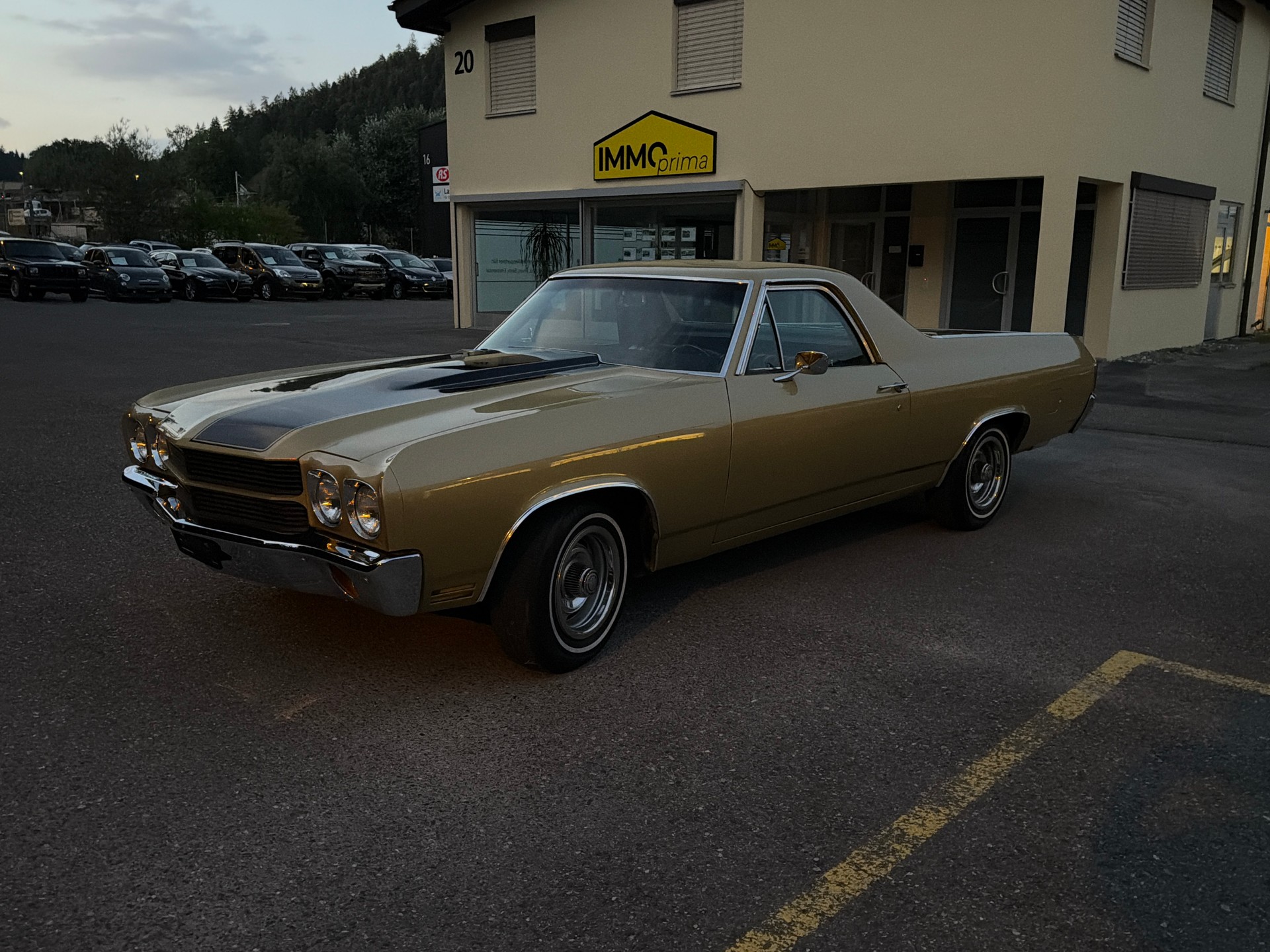 CHEVROLET El Camino 350 V8