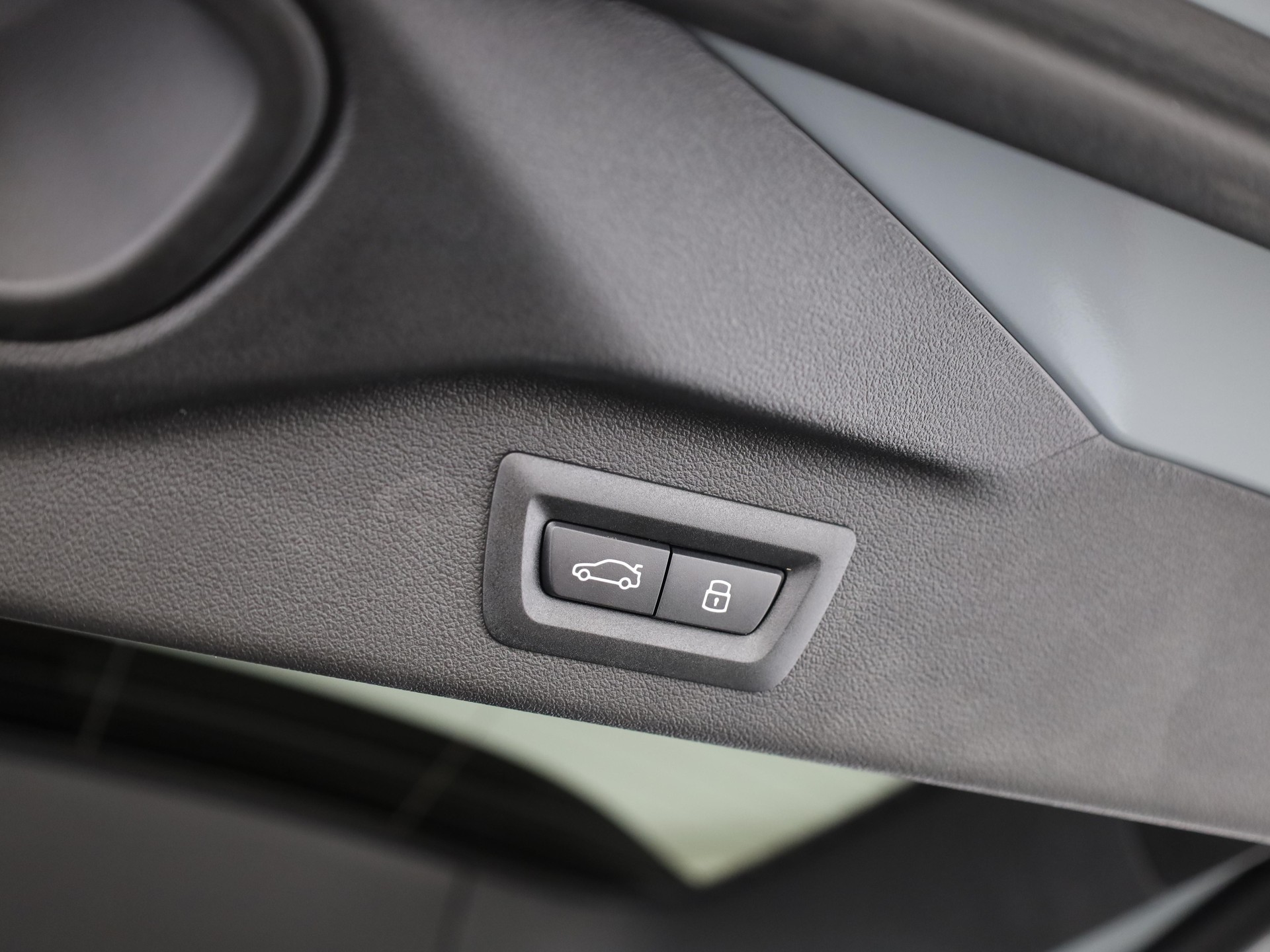 BMW X7 40d xDrive SAG-image-8