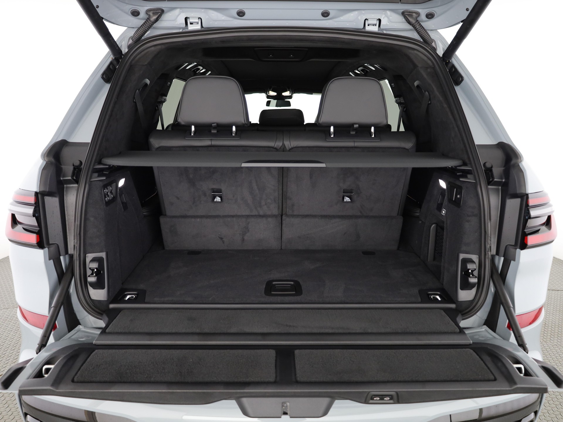 BMW X7 40d xDrive SAG-image-7