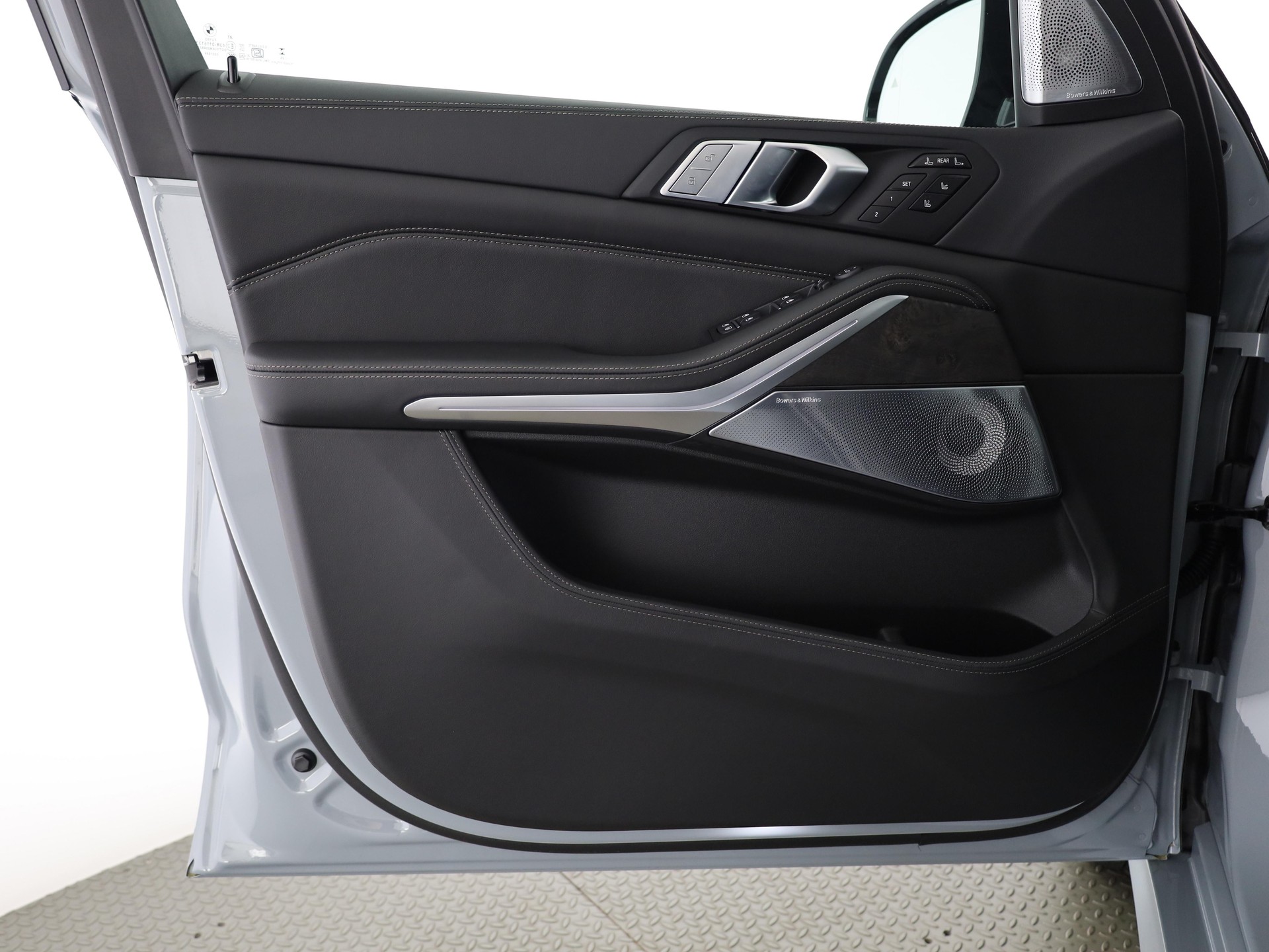 BMW X7 40d xDrive SAG-image-11
