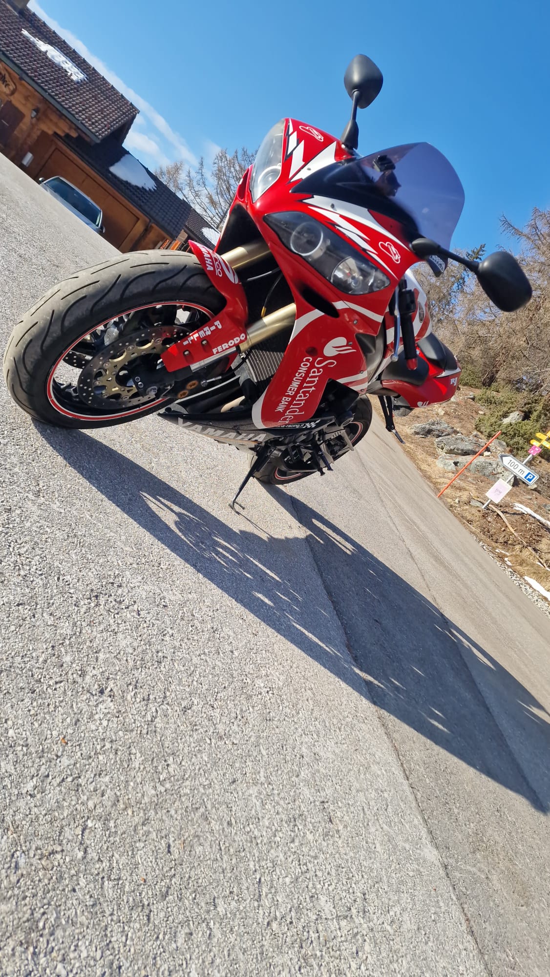 YAMAHA YZF-R1-image-0