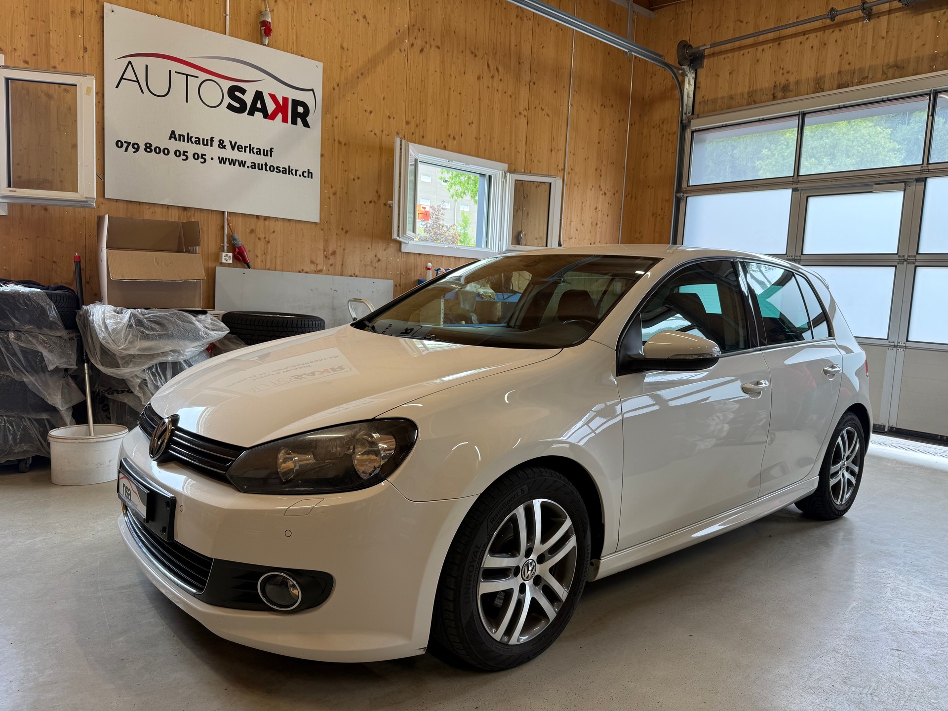VW GOLF