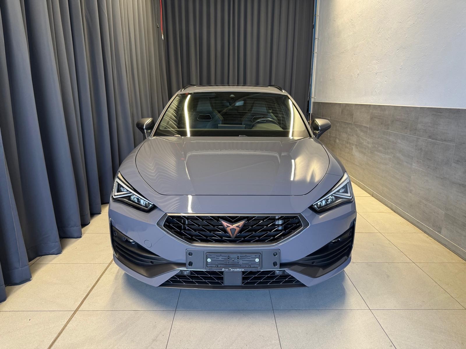 CUPRA LEON ST 1.4 e-HYBRID pHEV DSG-showroom-element-1