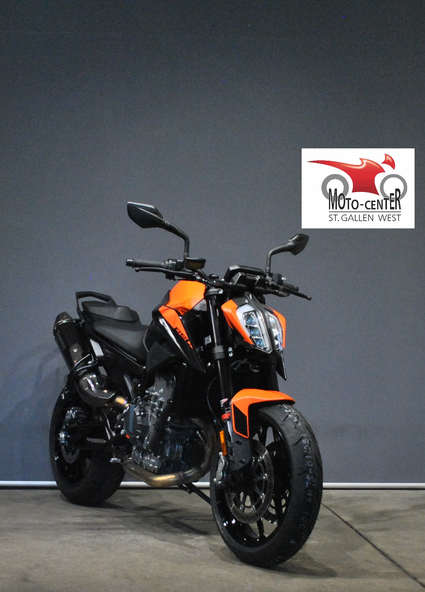 KTM 890 Duke-image-0