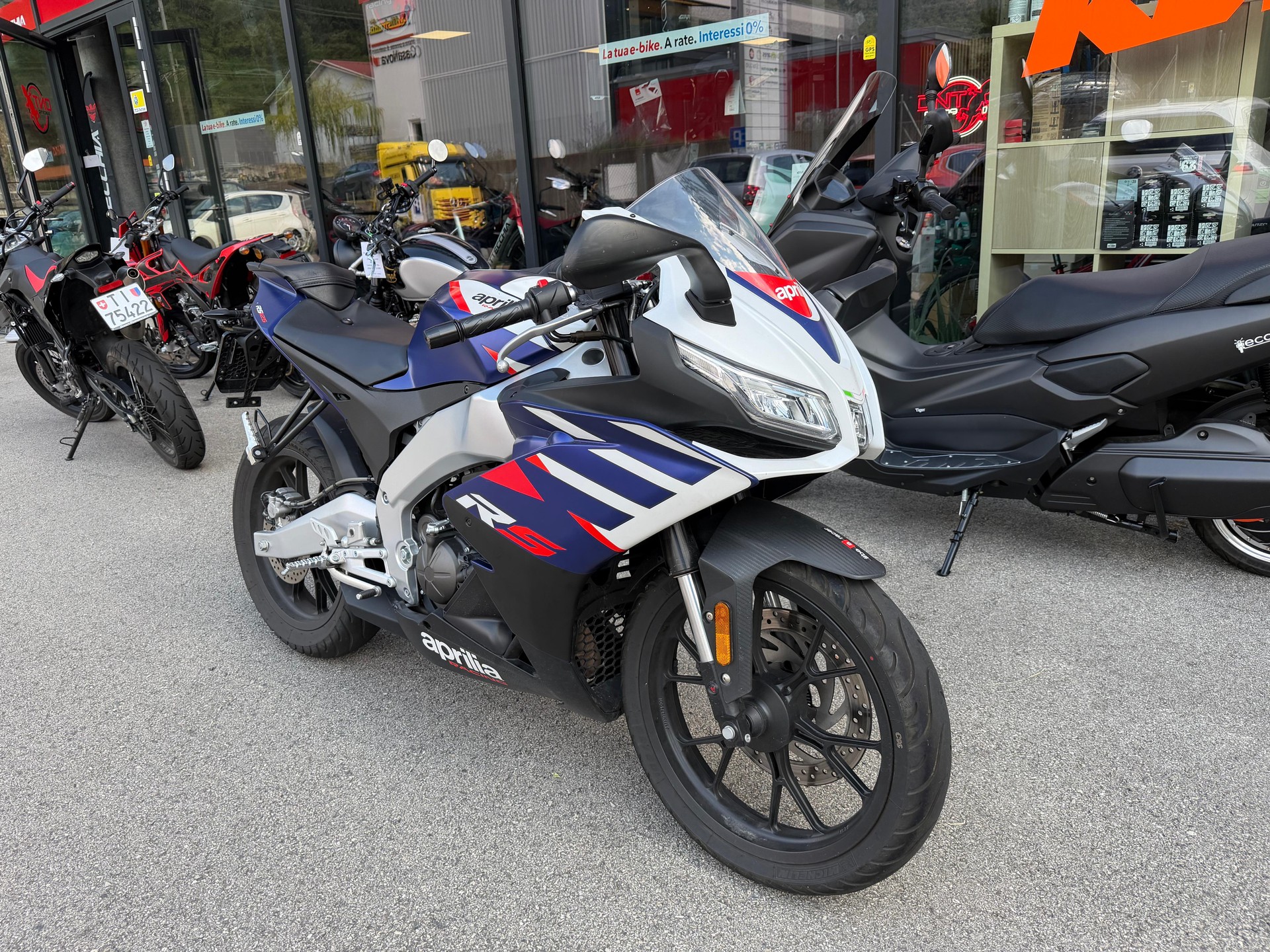 APRILIA RS 125 i.e. ABS-image-1