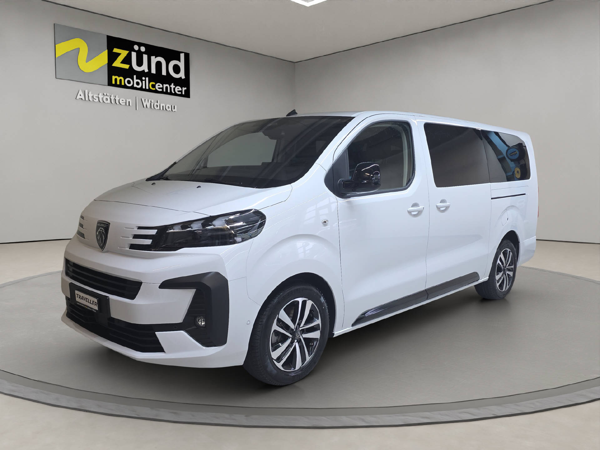PEUGEOT Traveller Long 2.2 BlueHDi 180 Family Edition S/S