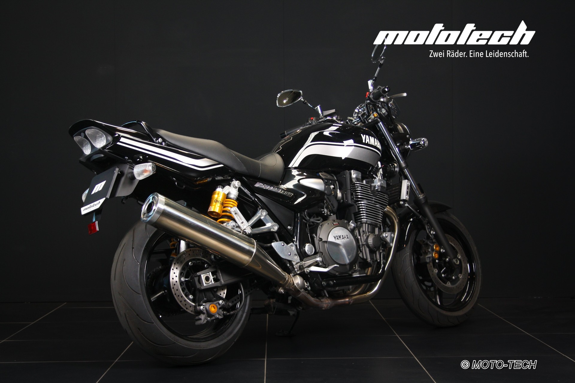 YAMAHA XJR 1300-image-2