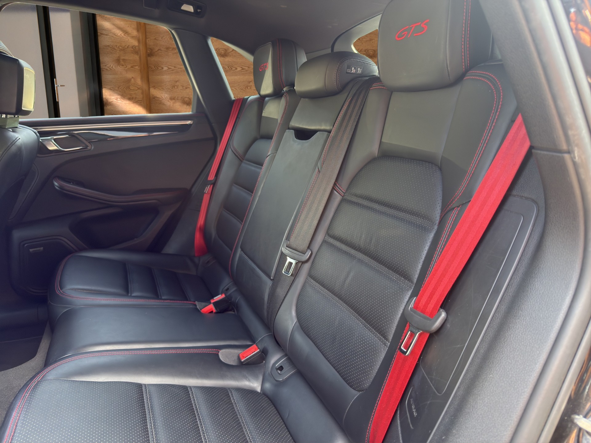 PORSCHE Macan GTS PDK-image-9