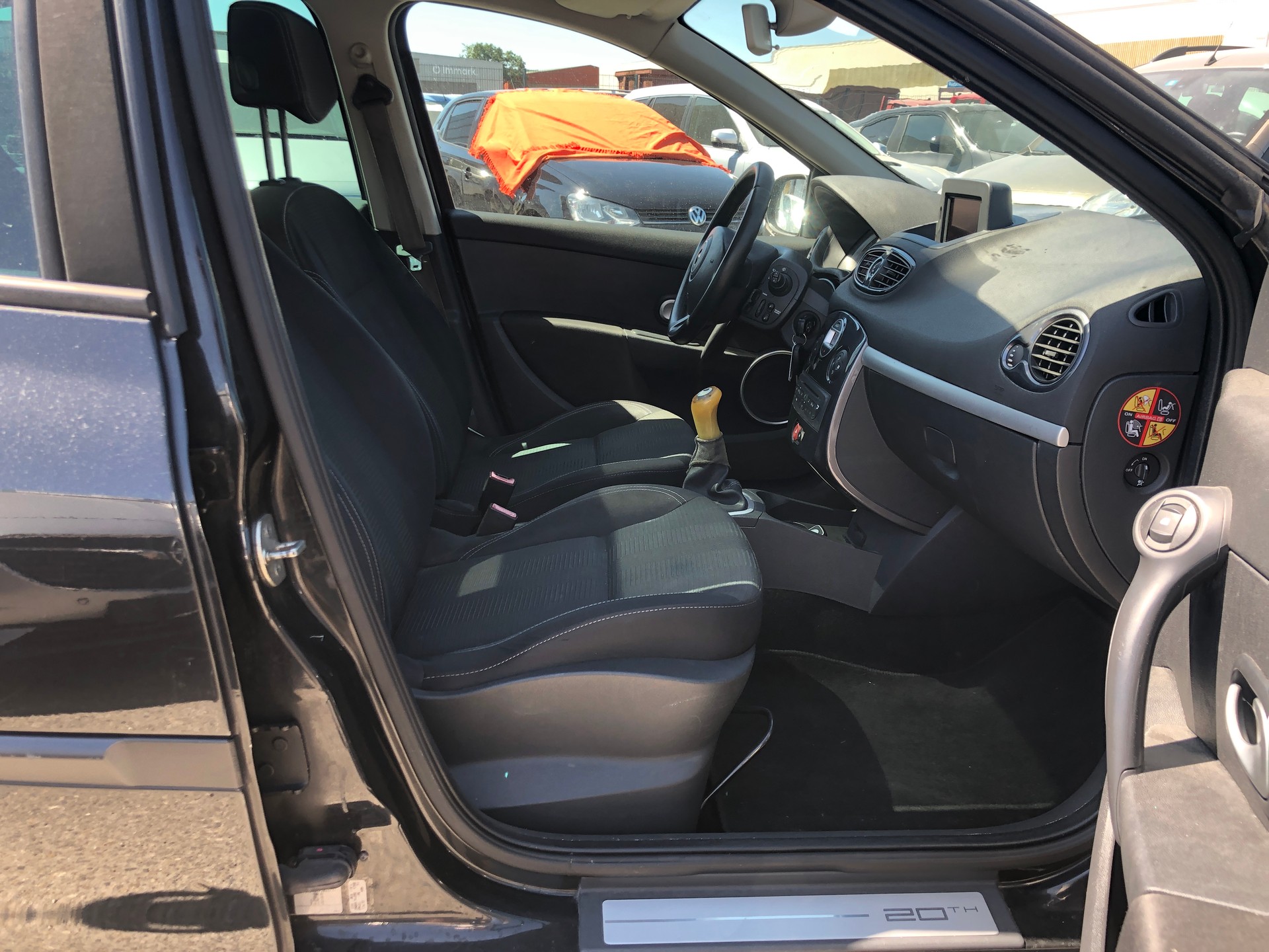 RENAULT TCE 100-image-10