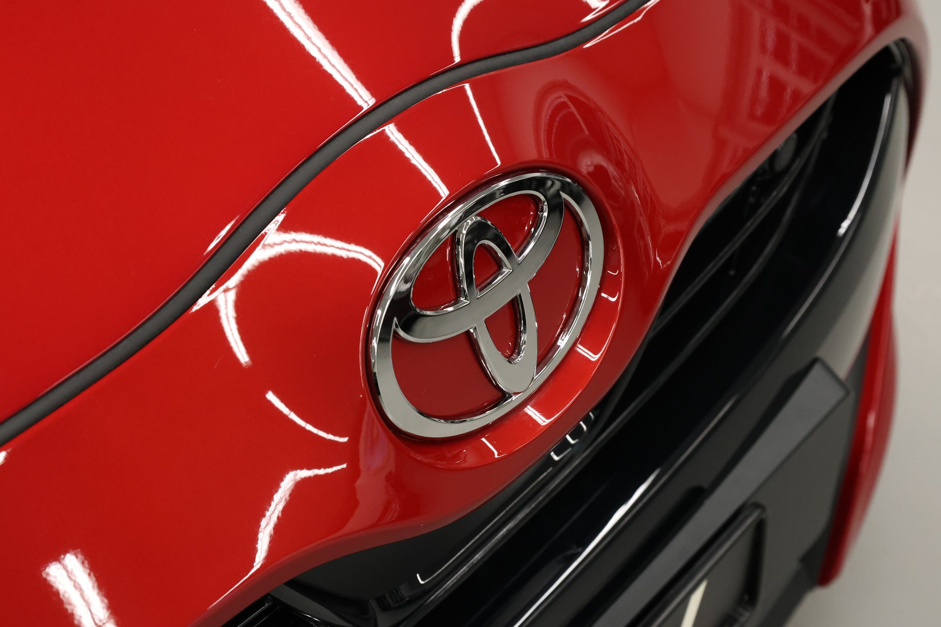TOYOTA Yaris 1.5 VVT-i HSD Teamplayer-image-14