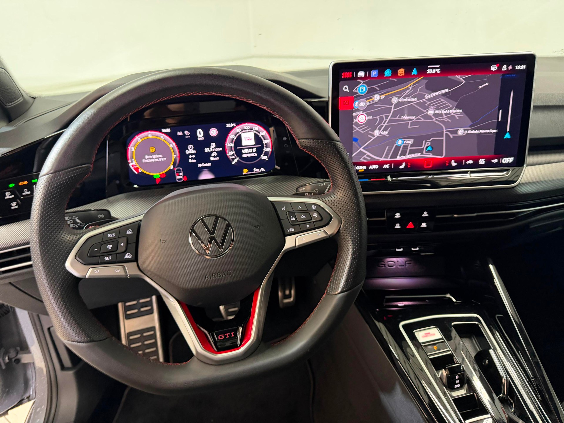 VW Golf 2.0 TSI GTI DSG-image-6