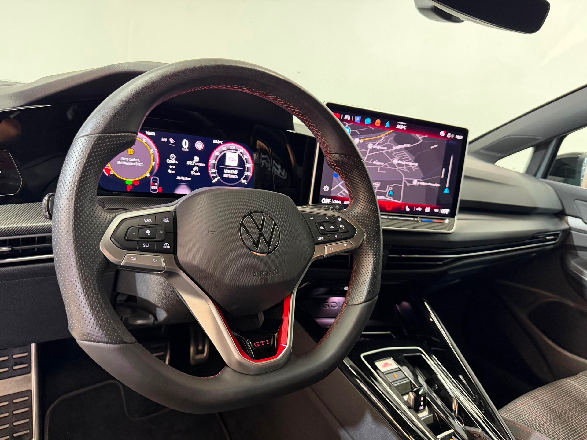 VW Golf 2.0 TSI GTI DSG-image-5