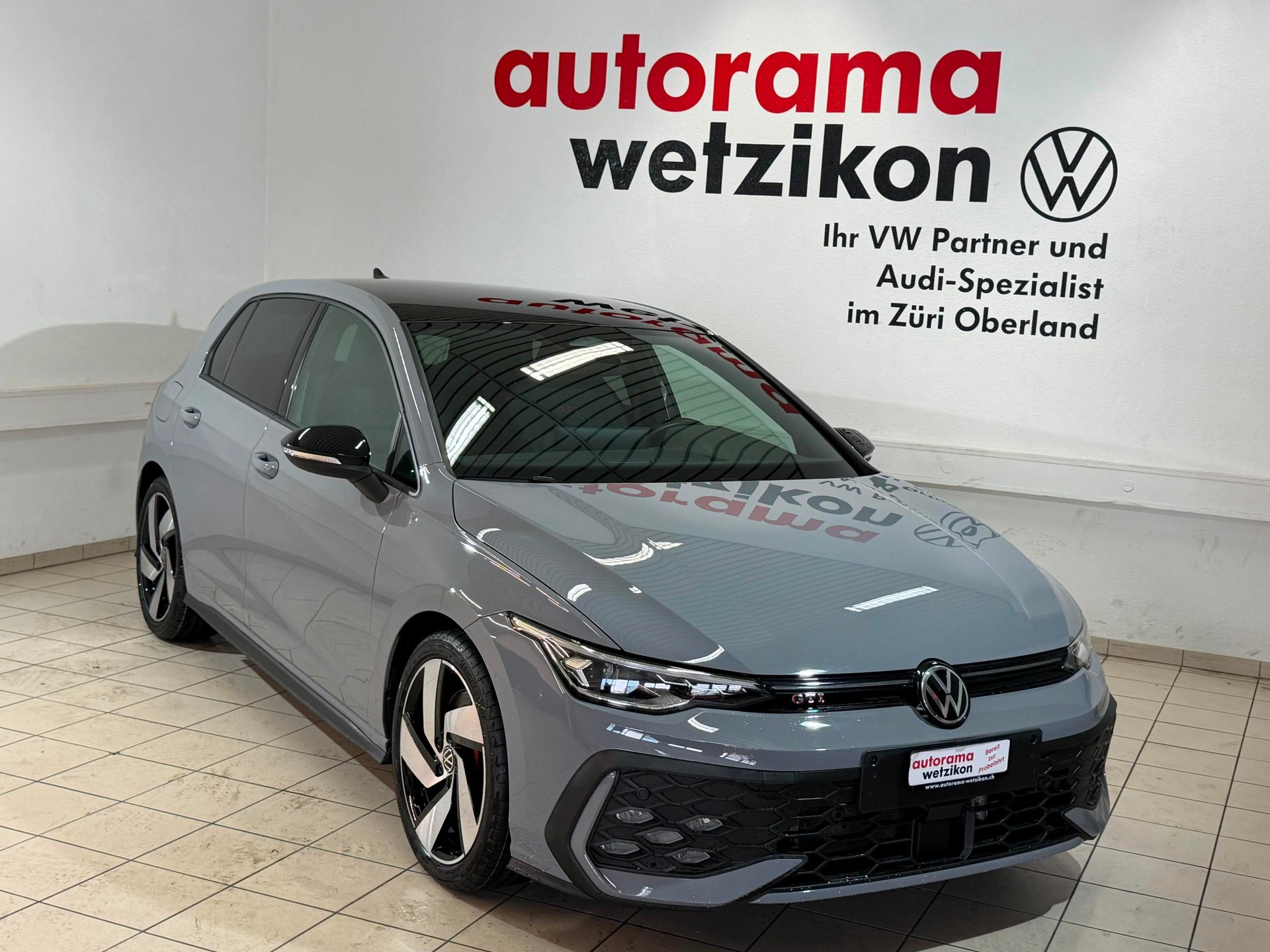 VW Golf 2.0 TSI GTI DSG-showroom-element-1